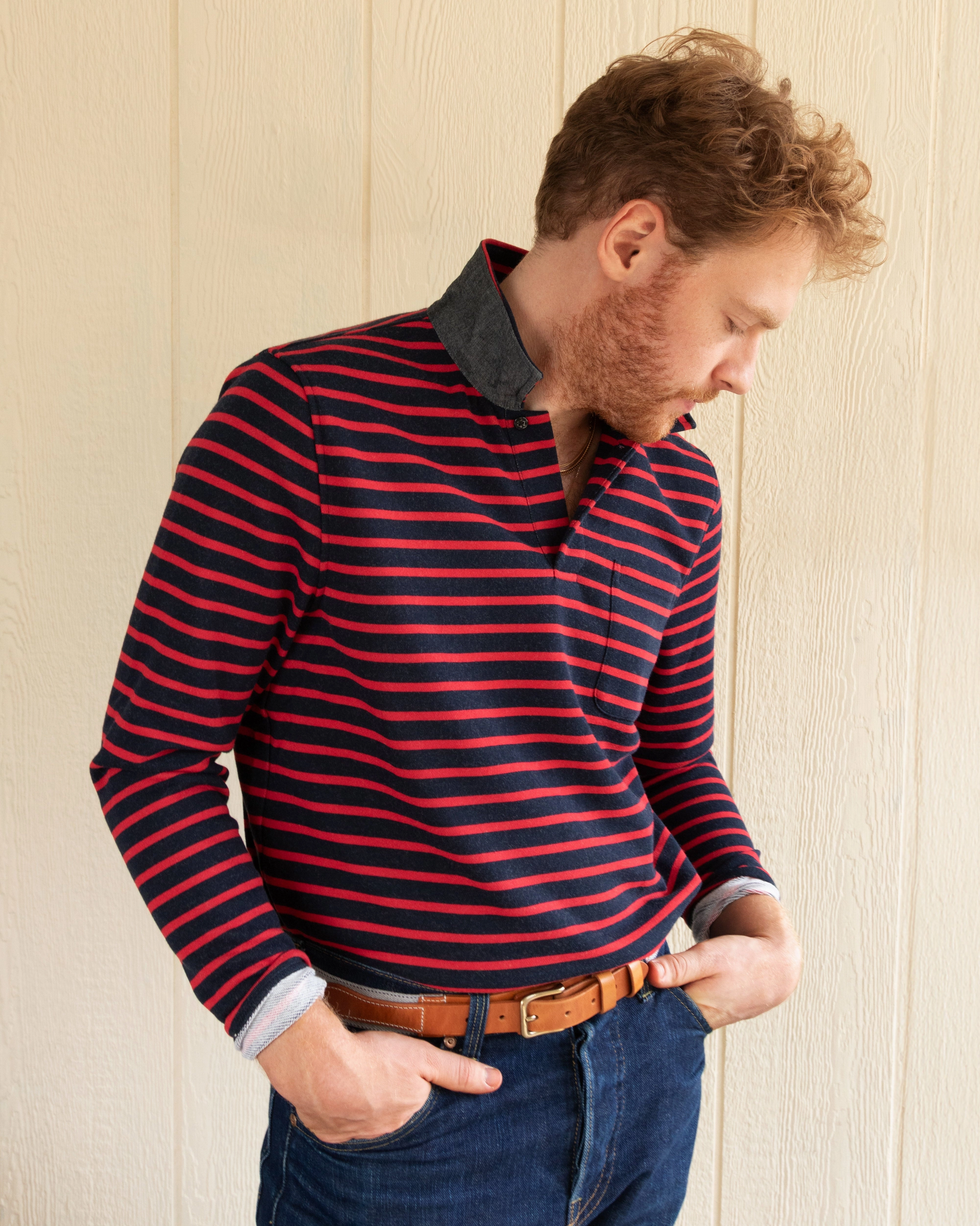 Acadia Polo in Navy/Breton Red Loopback Terry Travel Essential Slim Tailored