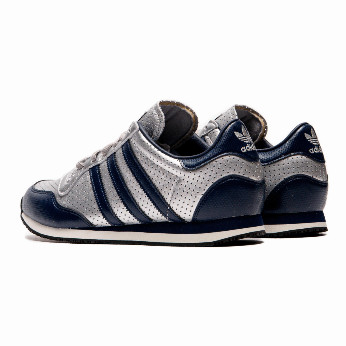 Elevated Design Basketball Ready Adidas Men's Galaxy OG Silver Metallic/Night Indigo/Off White