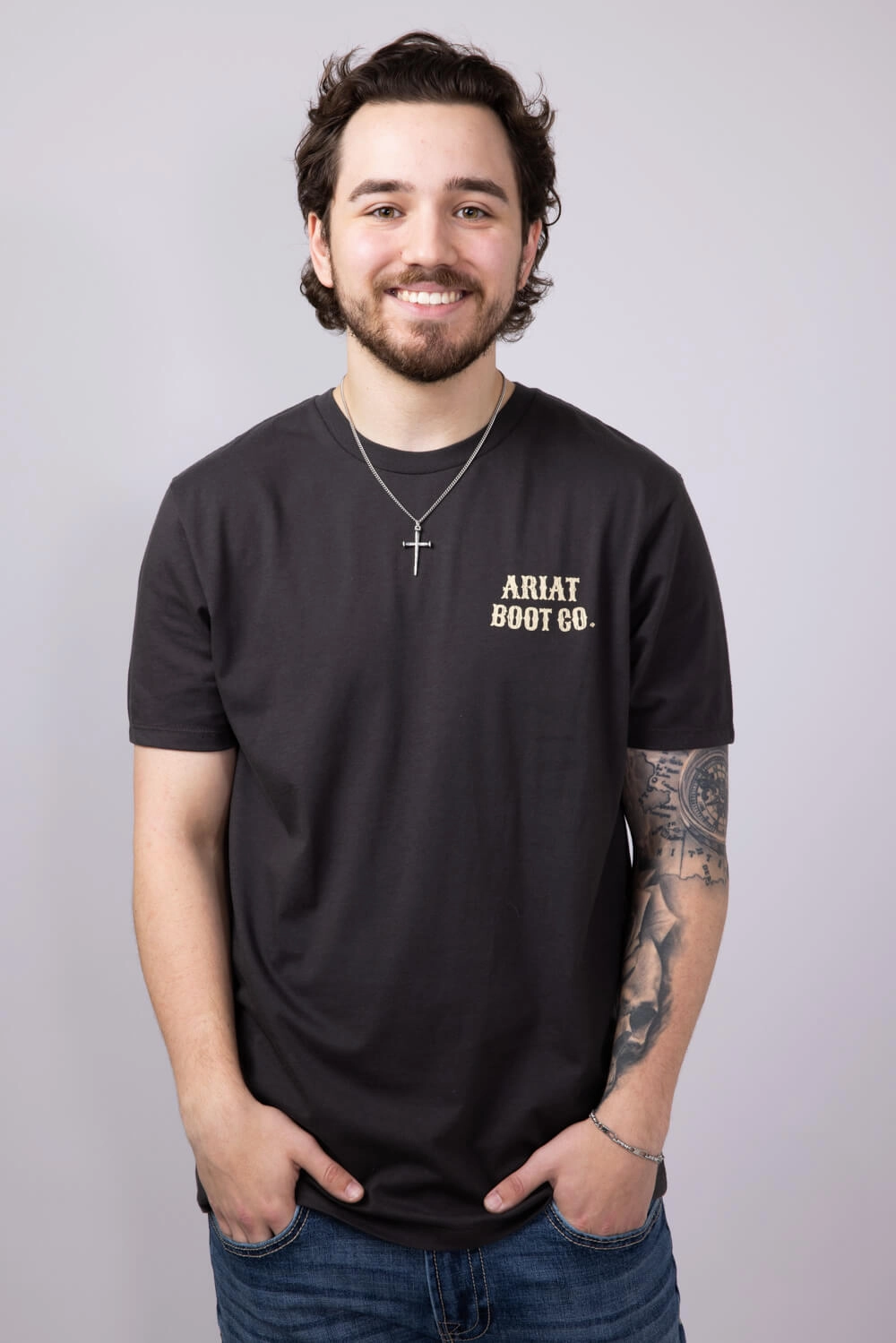 Adjustable Hem Odor Resistant Treatment Ariat Cocky Cowboy T-Shirt for Men in Vintage Black | 10058894-VINTAGEBLACK