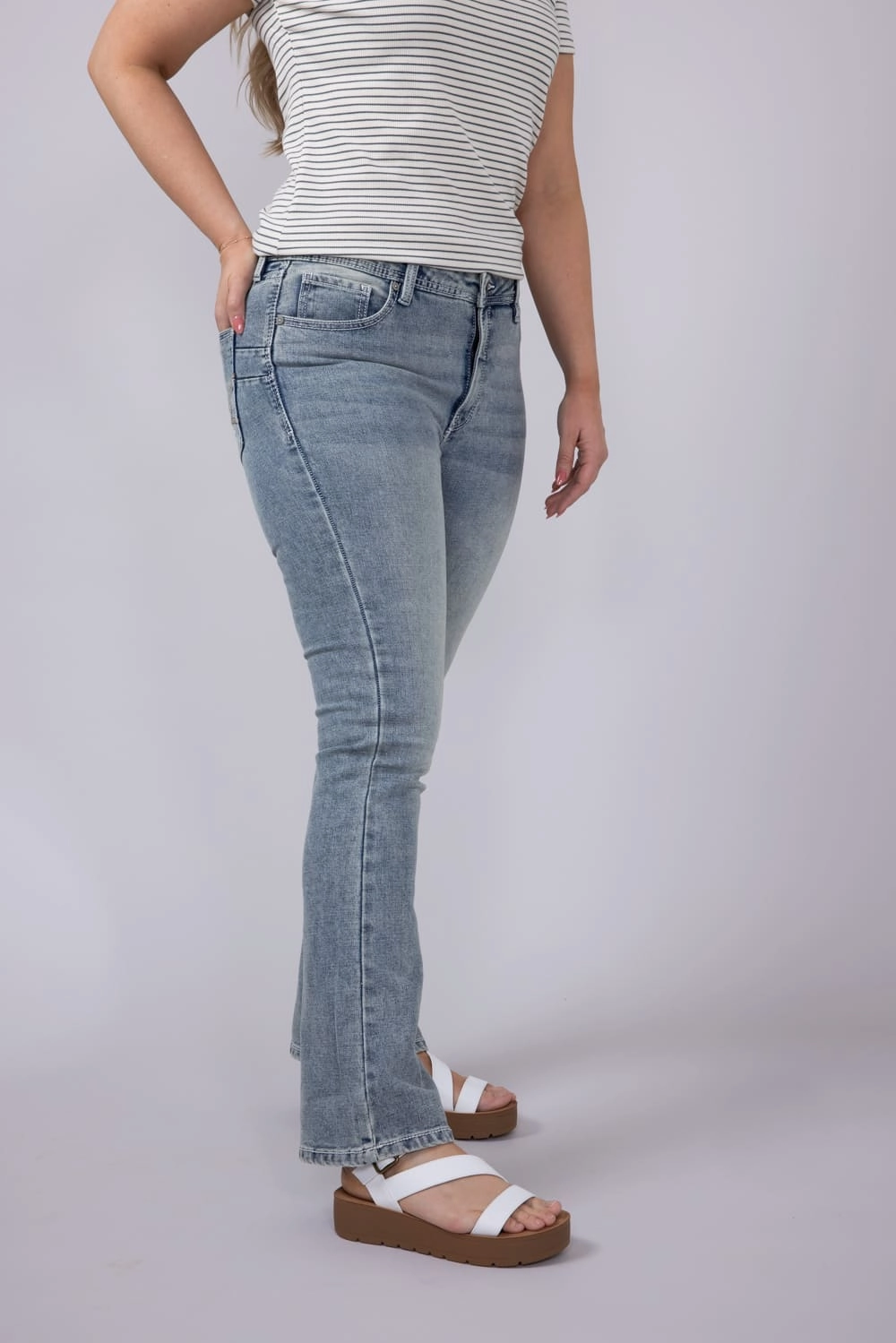Axel Jeans Jolene Slim Bootcut Flare Jeans for Women | AXWB0001 Slim Silhouette Plain Favorite