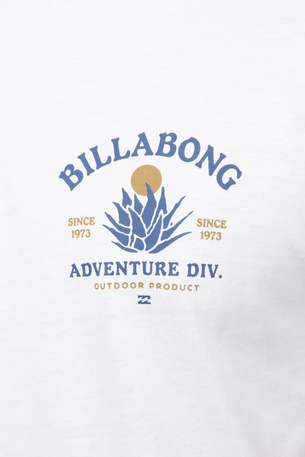 slim fit casual and comfortable Billabong A/Div Agave Premium T-Shirt for Men in Off White | 24A502504-OFFWHITE