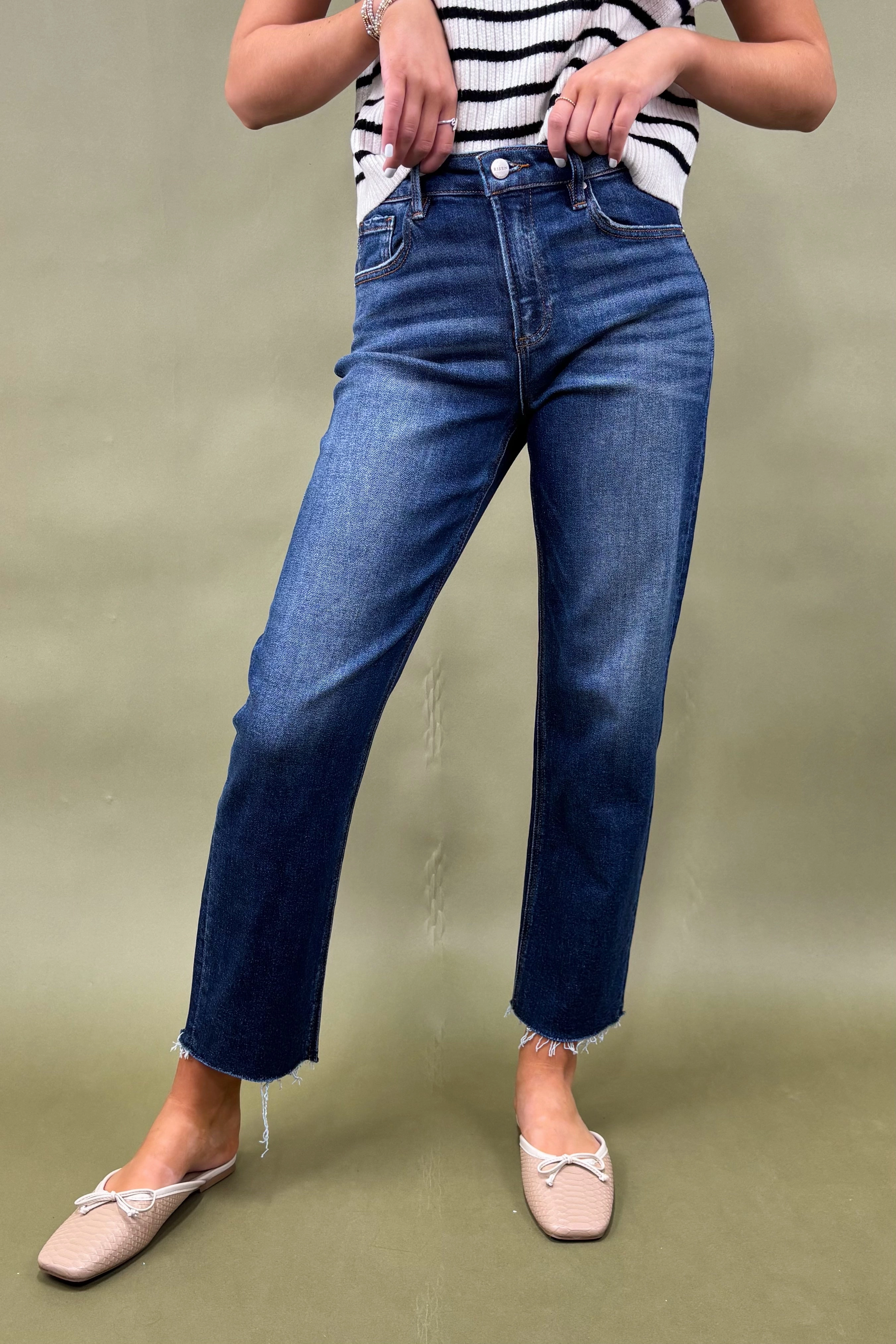 The Shirley High Rise Slim Barrel Risen Jean stain resistant coating