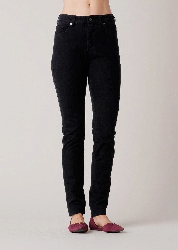 Brooklyn Denim Co. High Rise Skinny Jean - Black All Day Comfort Fit Flex Fit Design