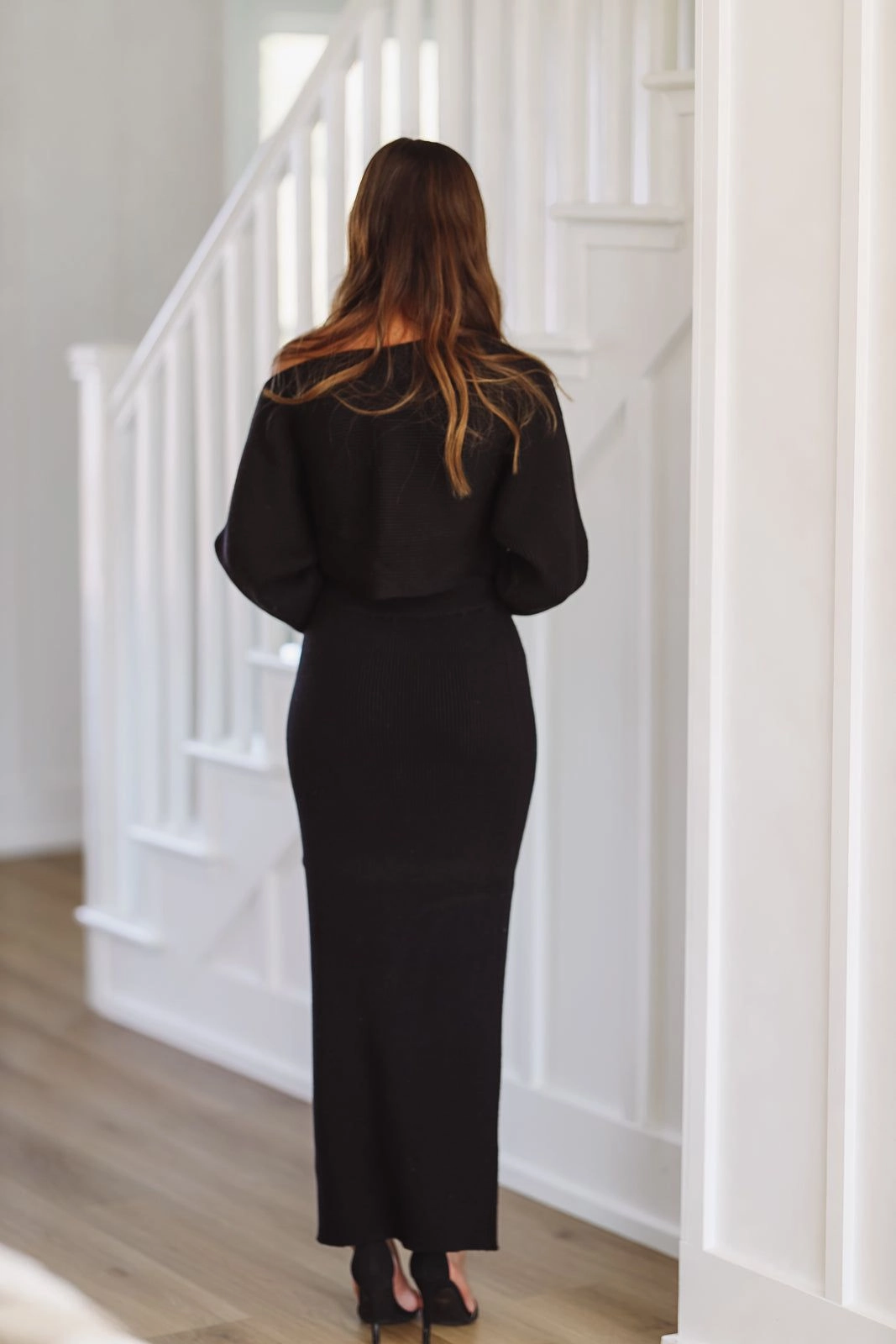 WaterRepellent Coating Durable Reinforced Elbows Brunch in Beverly Hills Crop Top and Maxi Skirt Two Piece Set - Black