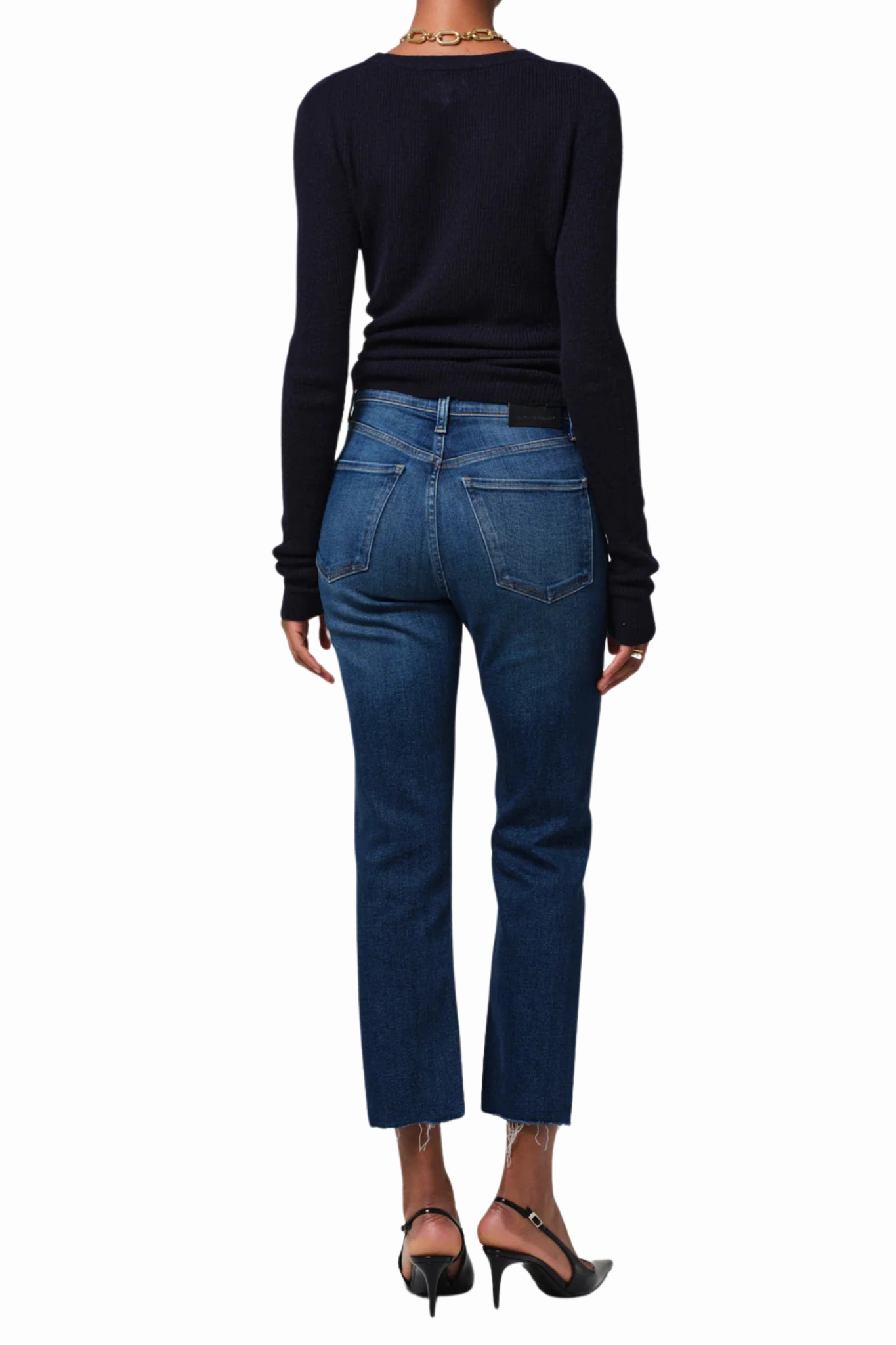 Caia Straight in Regency Trend Setter Chill Outfit Urban appeal