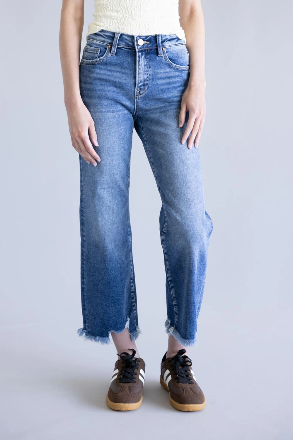Bold Casual Friday Risen Mid Rise Crop Straight Jeans for Women | PSC21137-DK