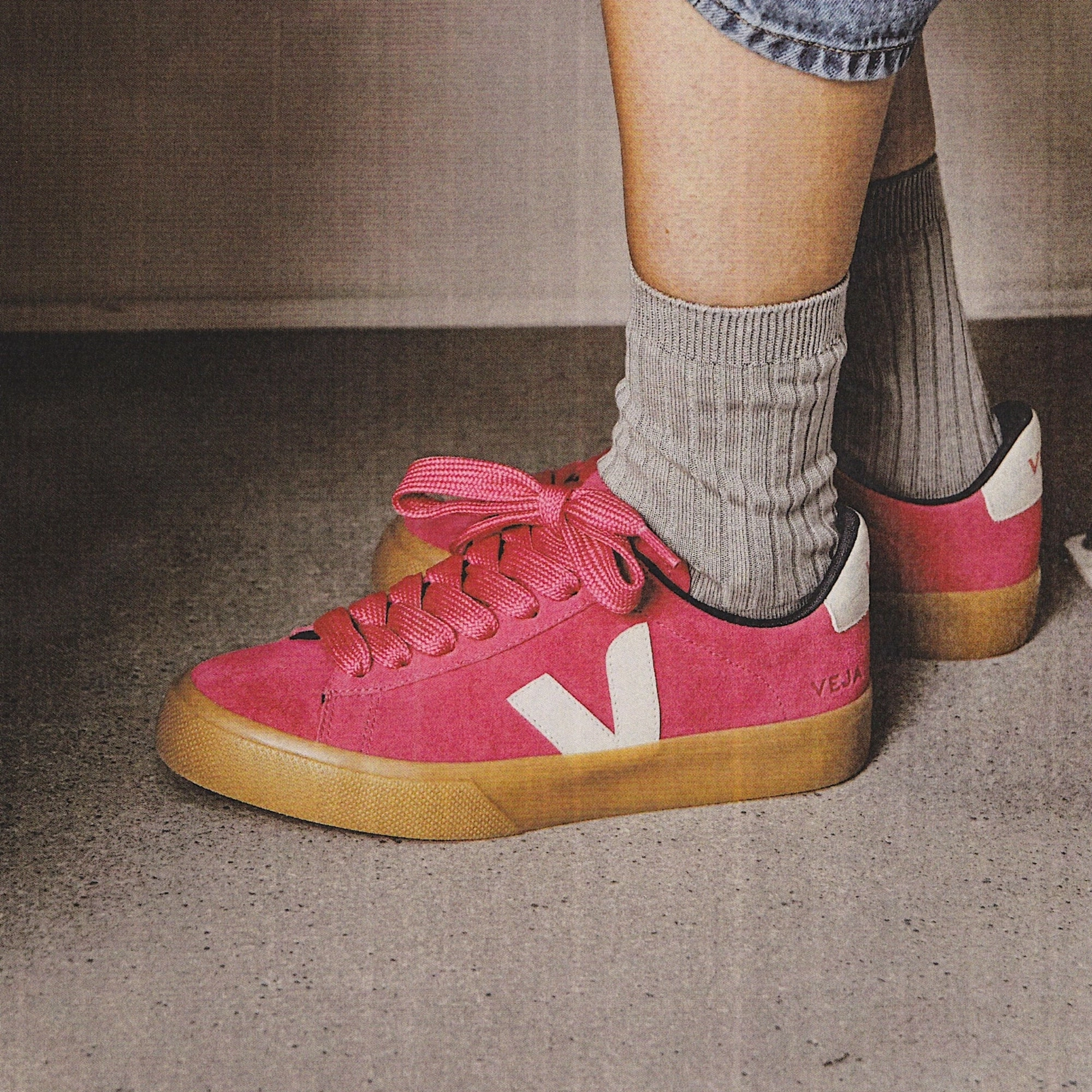 Campo Bold Suede Sneaker (Pink   Pierre   Natural) Shock Diffusing Platform