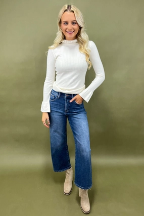 Whispering Ruffles Top *More Colors* Sleeveless Tee Compact Stitching