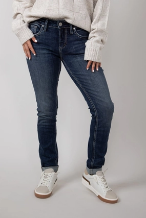 Silver Jeans Mid Rise Girlfriend Jeans for Women | L27137ECF332 Subtle Detail Quick Dry Fabric