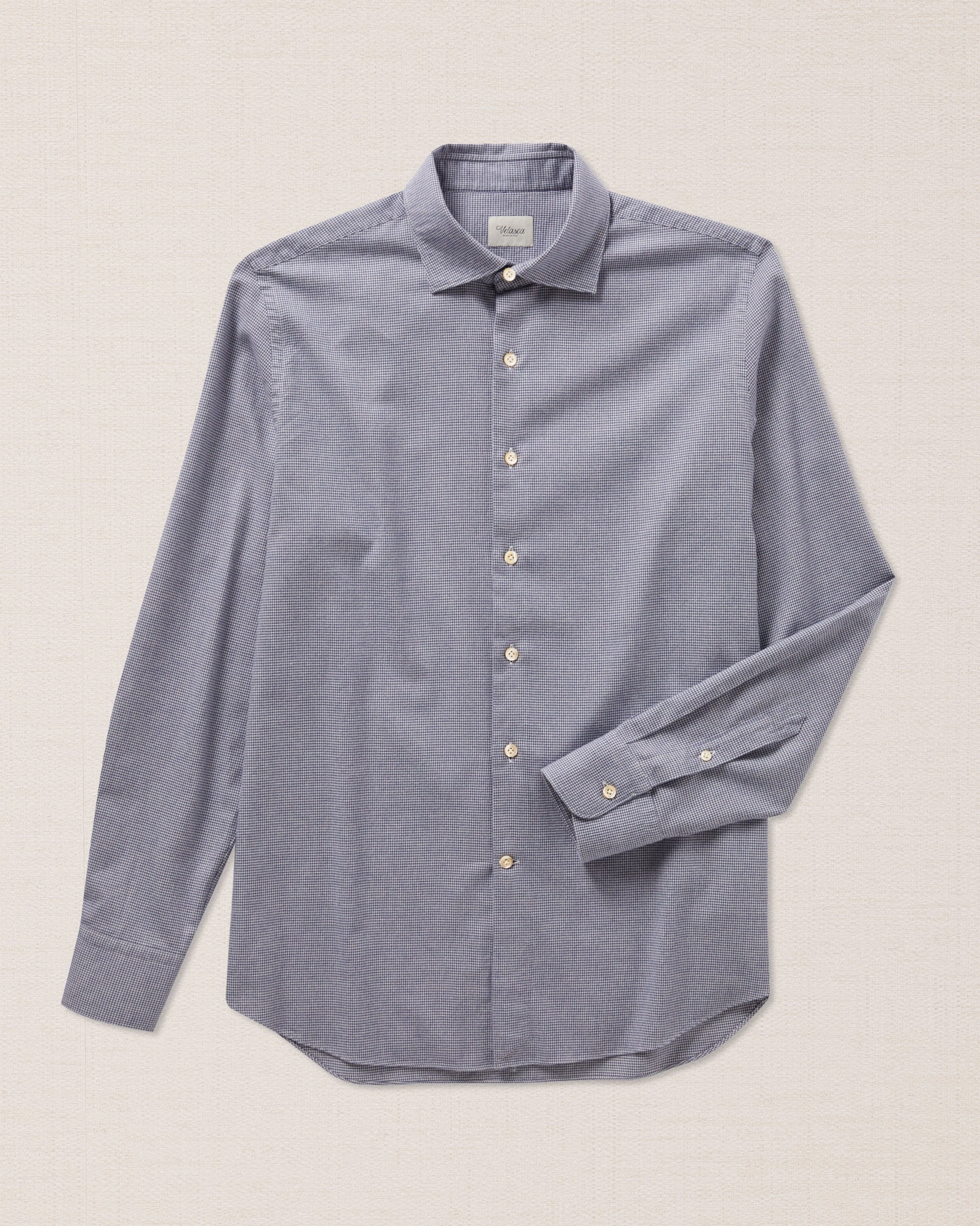 Venosa Seamless Shoulder Construction