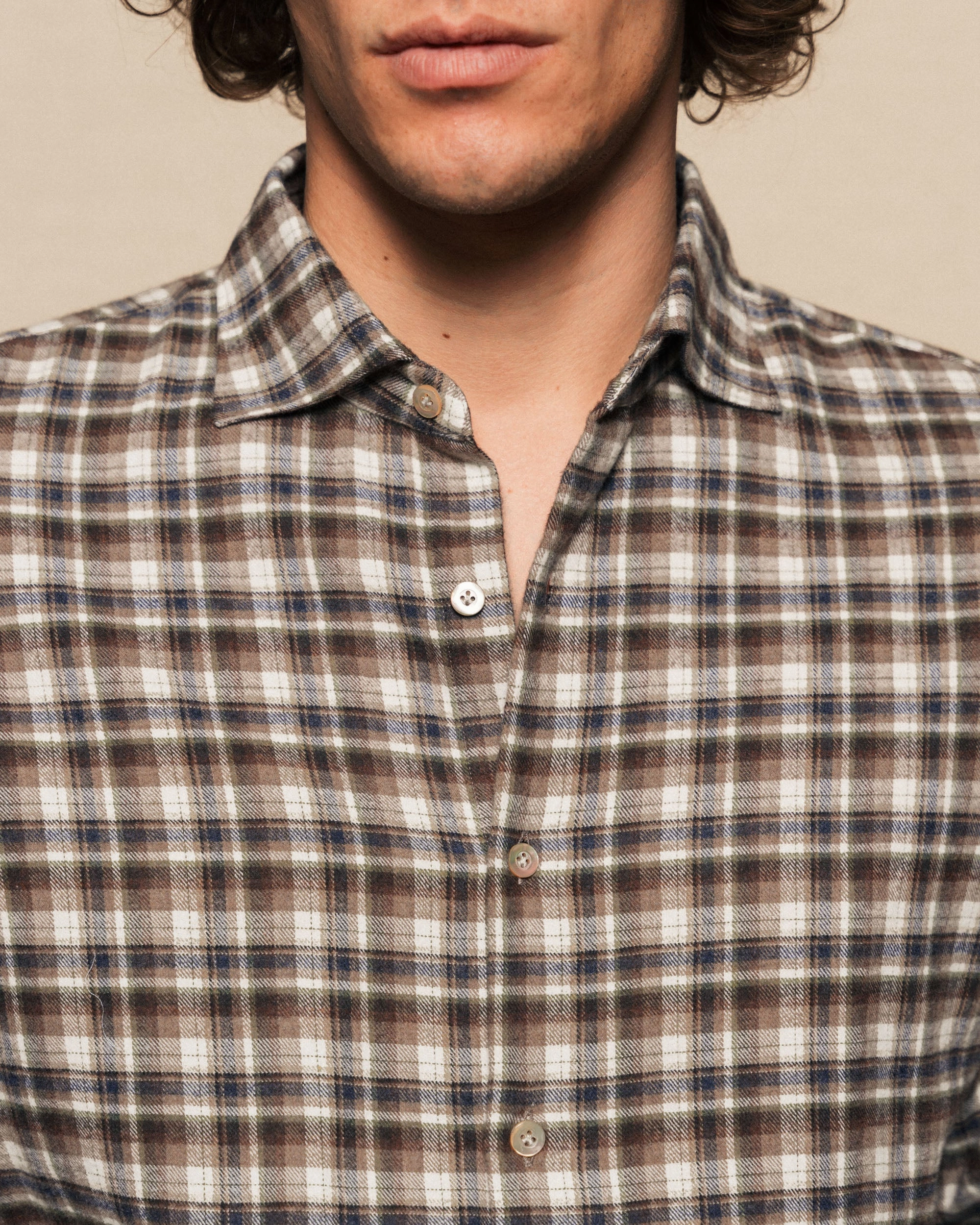 Chiusa Timeless elegance Polished Placket