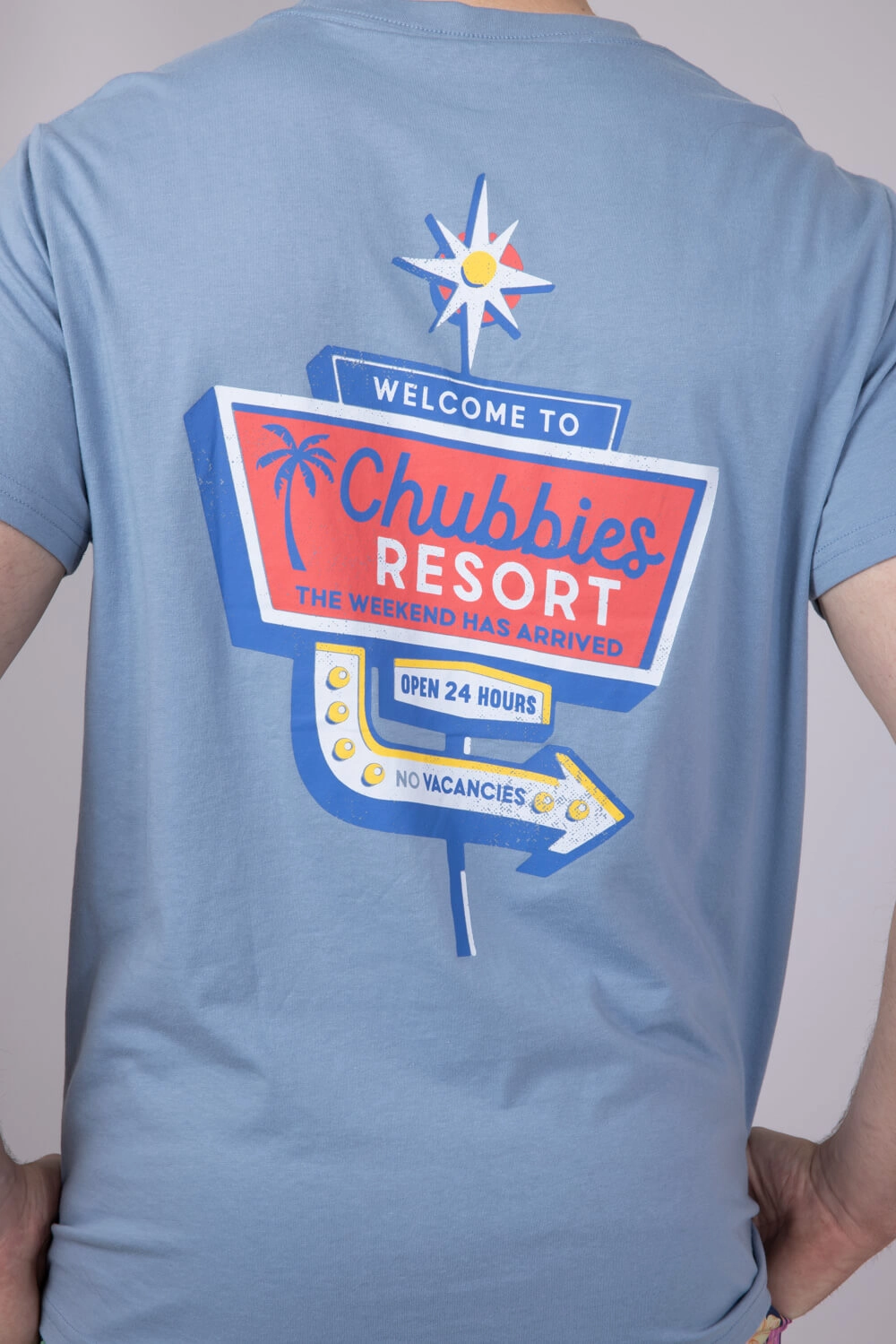 Chubbies Viva La Chubbies T-Shirt for Men in Blue | 502251-18 OversizedSilhouette All-Season Wear