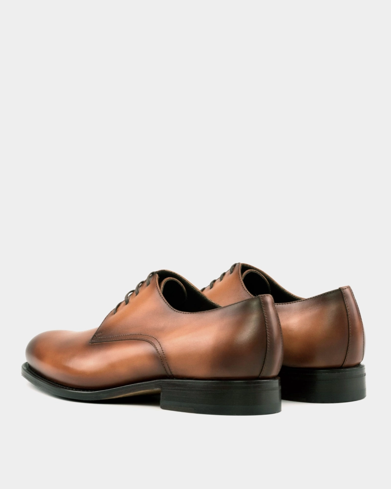 Outlet - Derby in Tobacco Glossy Look Comfort Fit Walk
