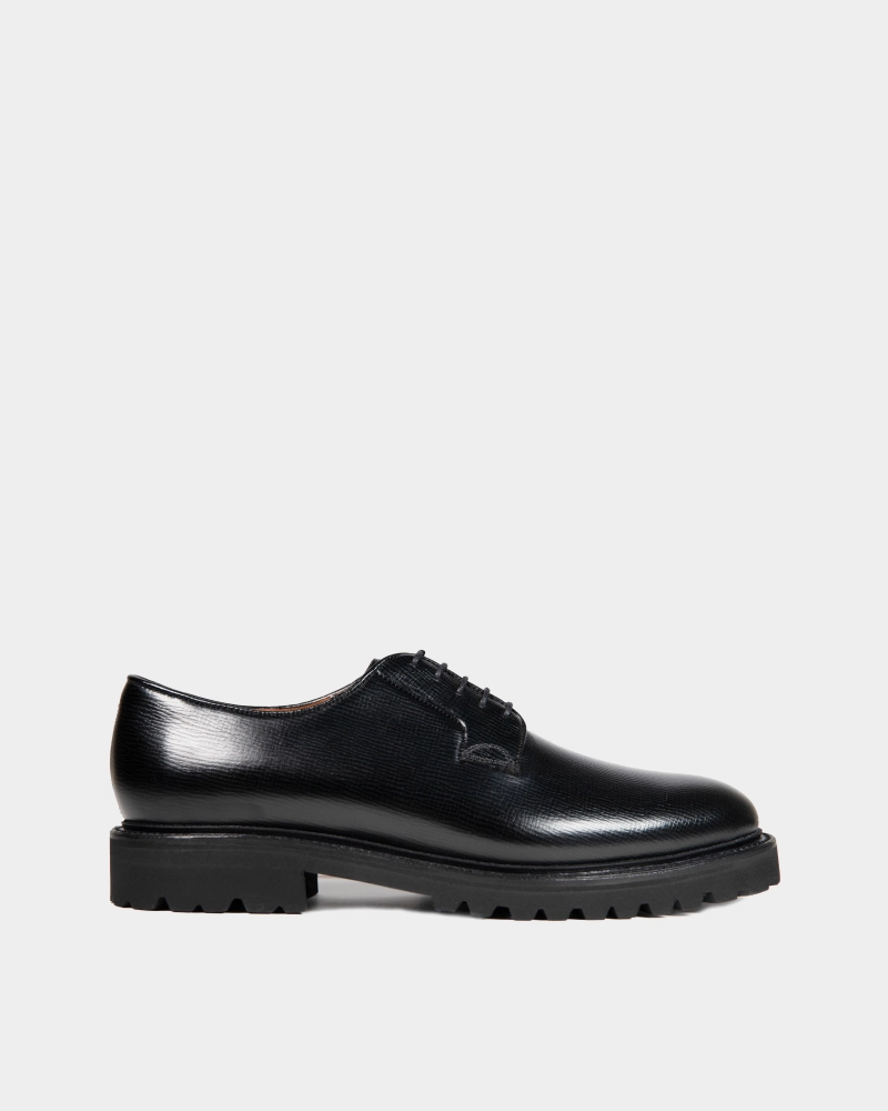Black Alcazar Derby Shoe Stylish Daily Outfit Office Ready Shoes
