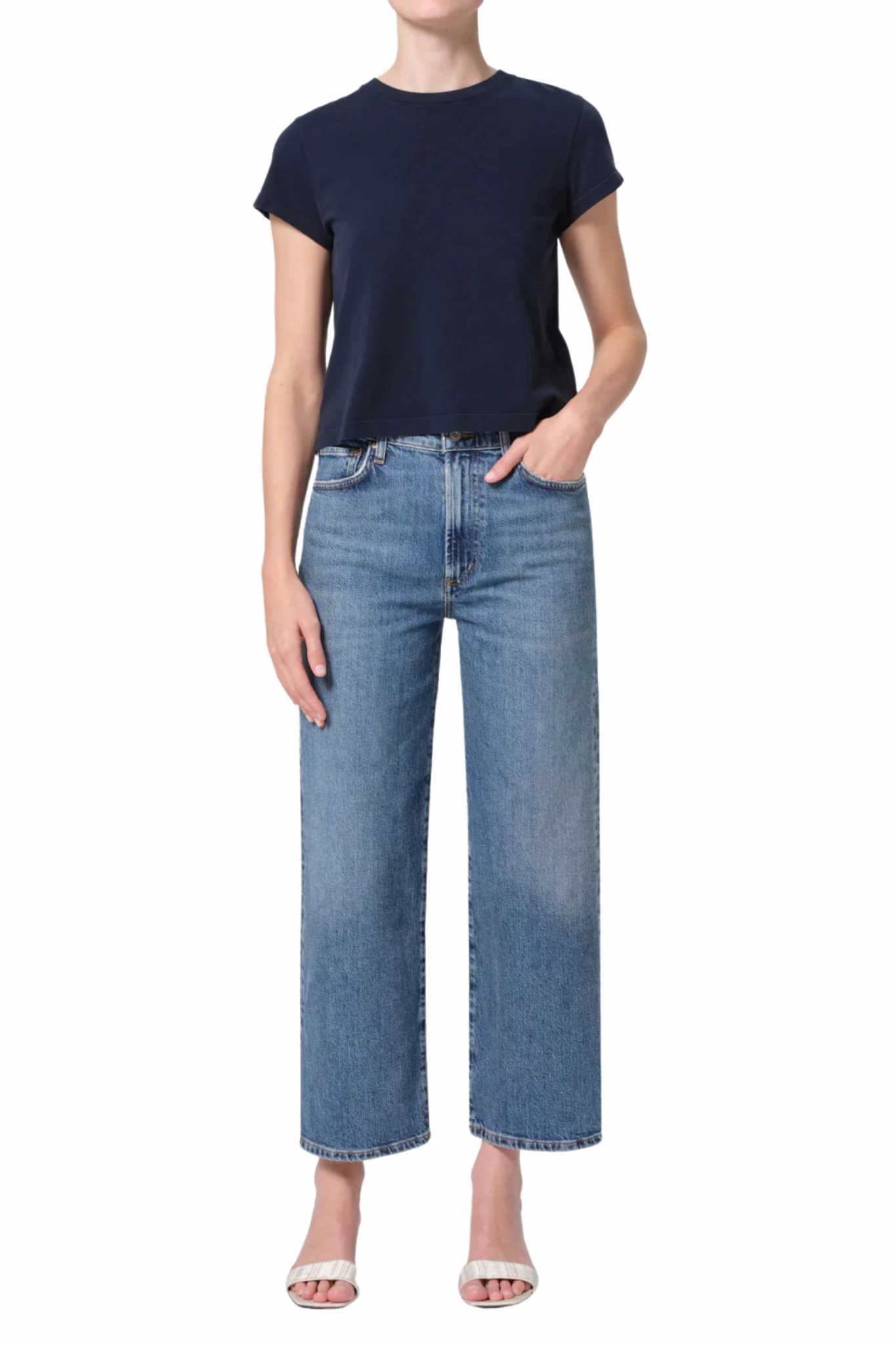 Casual Look Comfy Design Harper Crop in Moor