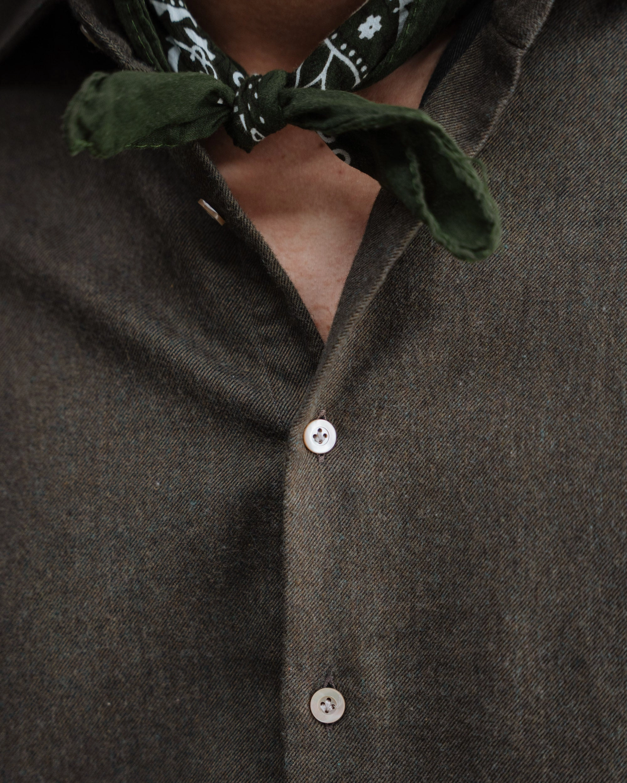 Gradella Roomy Cut Chic Look