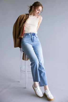 Hidden Tracey High Rise Cropped Straight Leg Jeans for Women | HD1557STC-M Rainy Day Winter Warmth Autumn Days