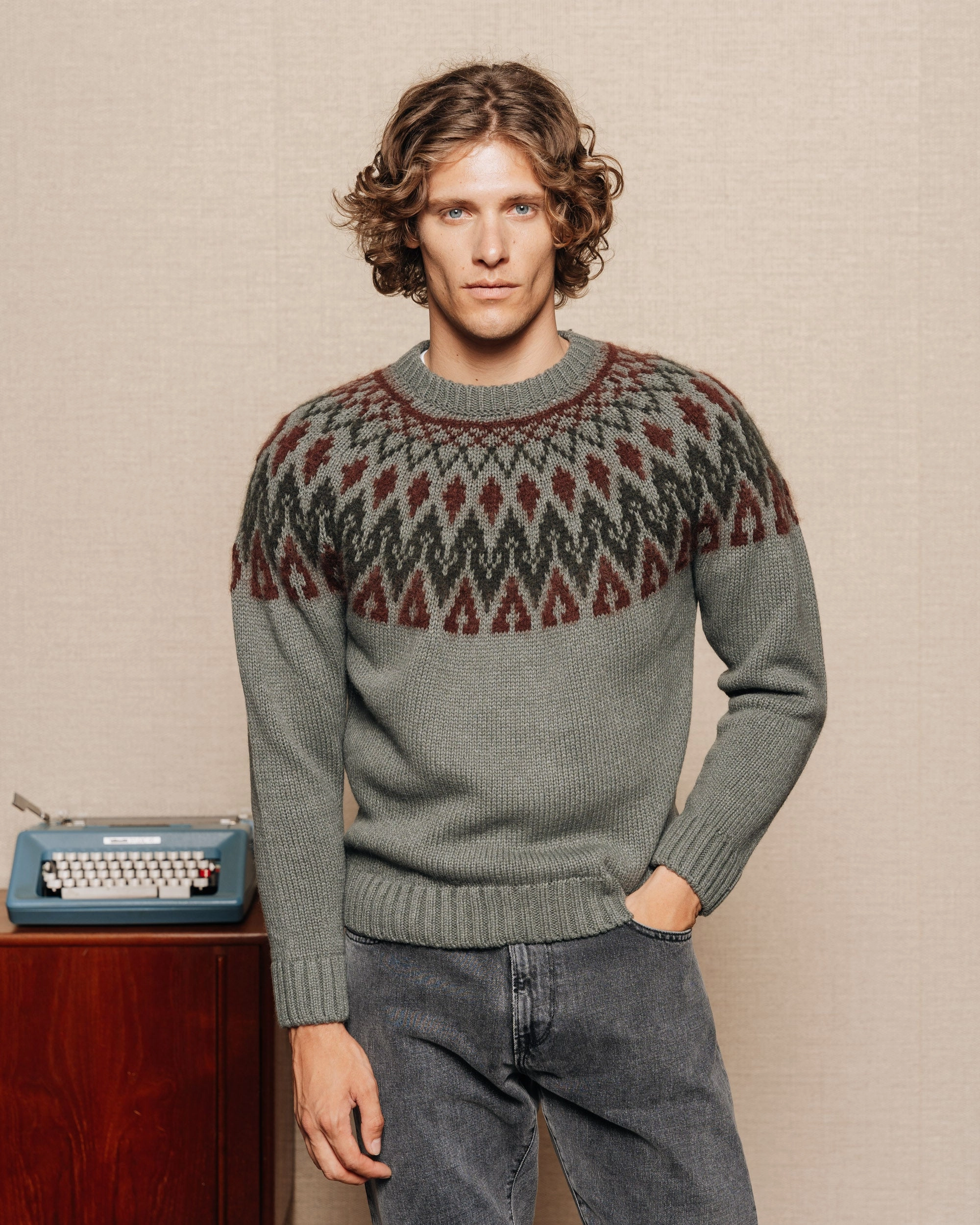 Ribbed Hemline Saludecio