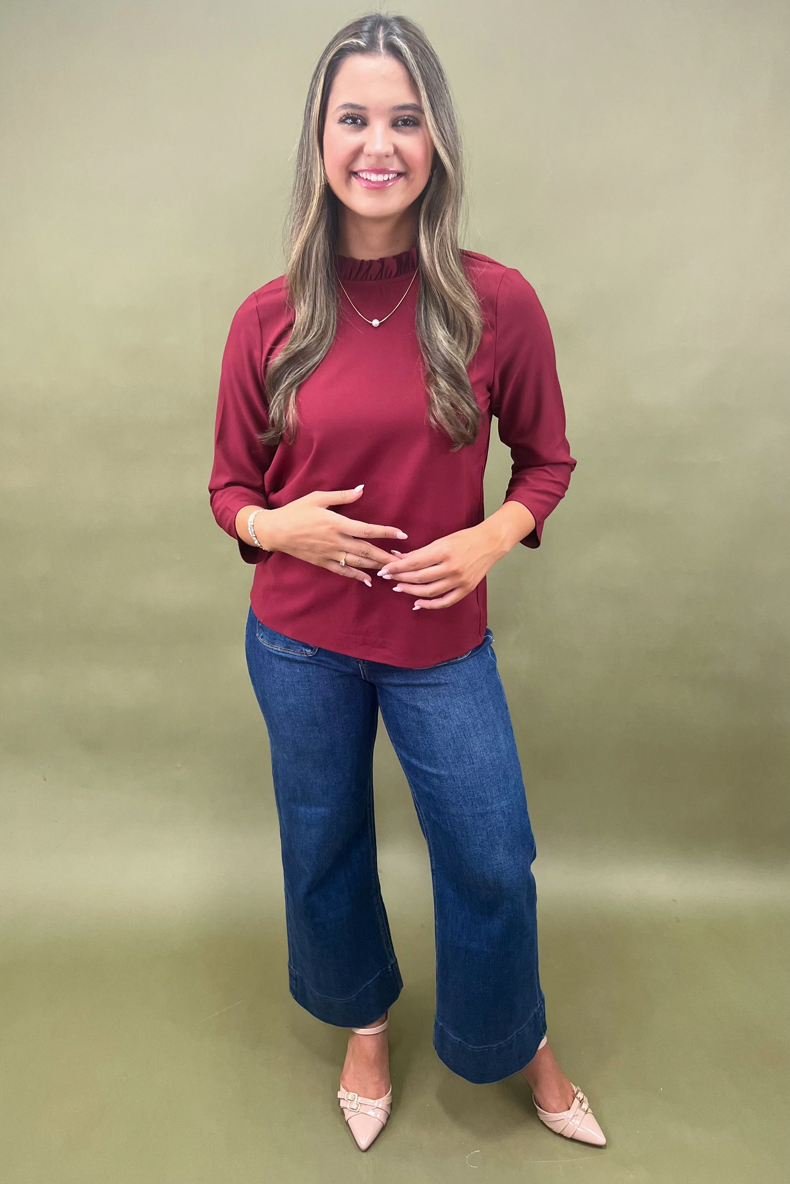 Cranberry Kiss Top LowMaintenanceMaterial