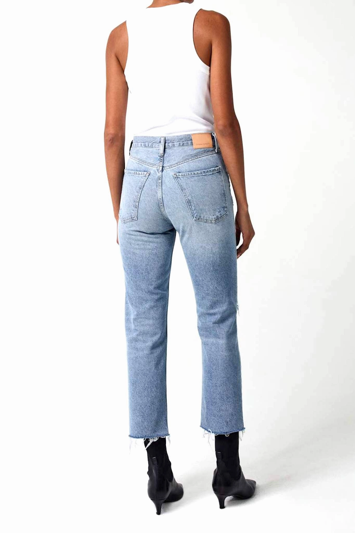 Workday Outfit Pre Shrunk Fabric Daphne Crop in Aster