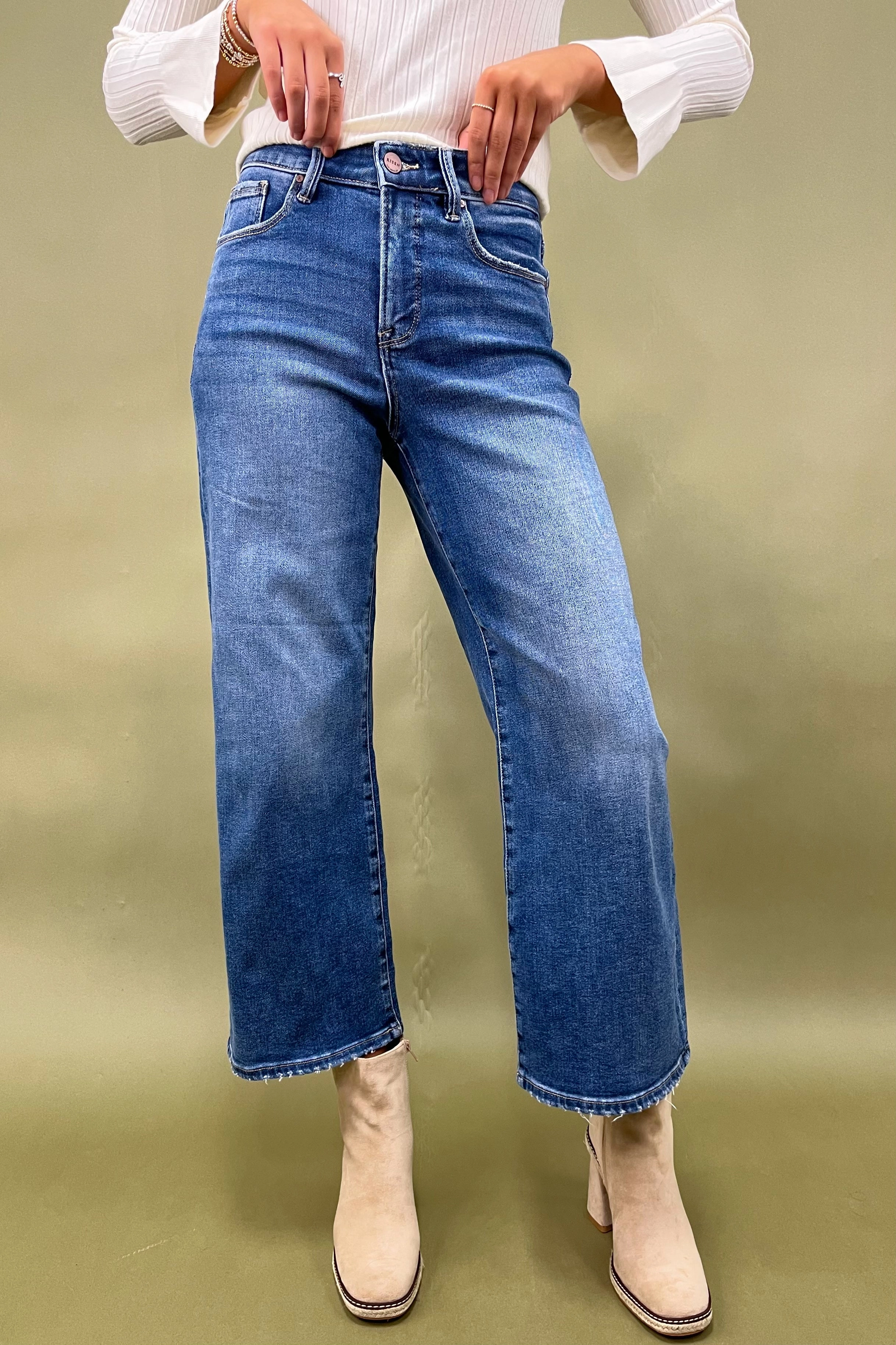 The Eloise Crop Wide Jeans Wool blend