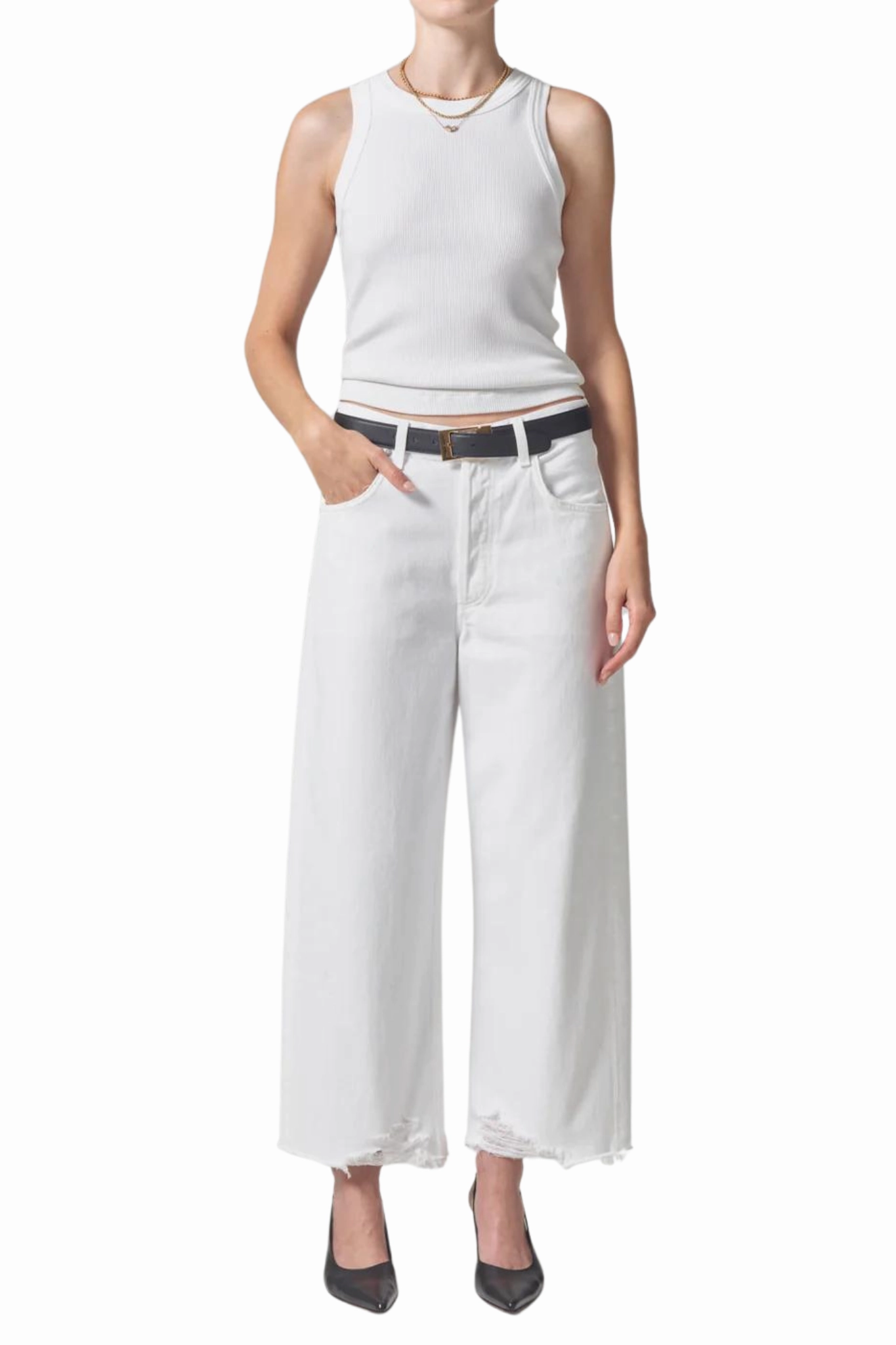 Ayla Raw Hem Crop in Harlow All Fit Design Chic Silhouette