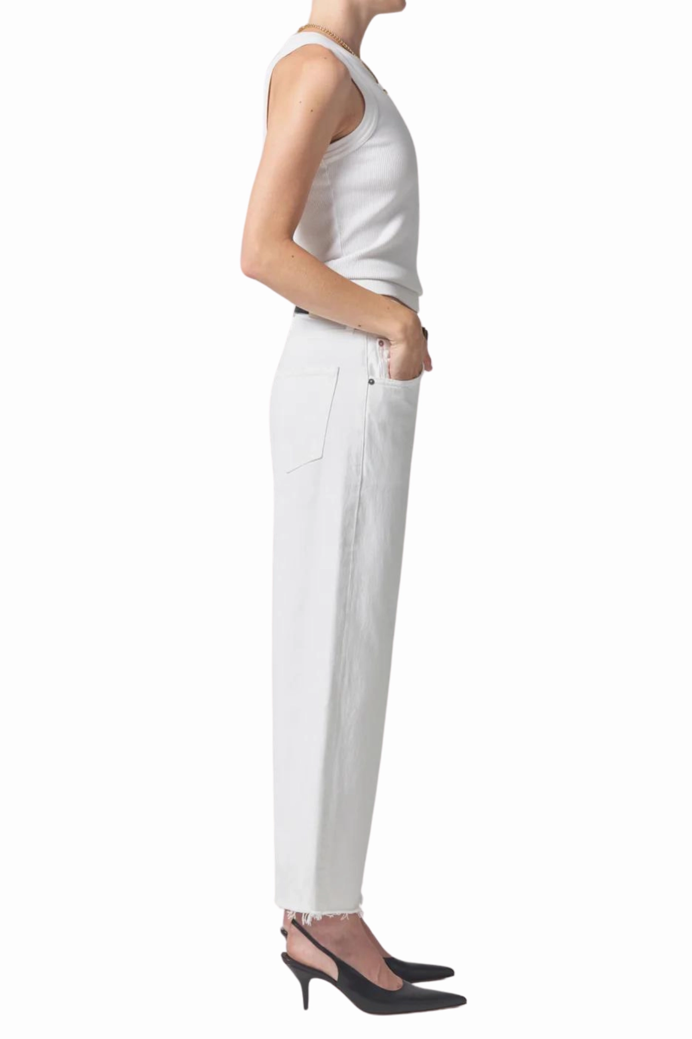 Versatile Design Smooth Minimalist Ayla Raw Hem Crop in Harlow