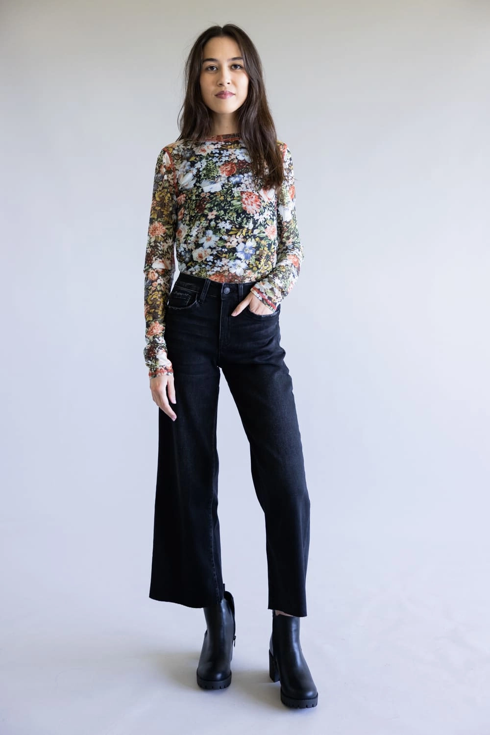 Universal Style Vervet Super Soft High Rise Wide Crop Black Jeans for Women | V3634BK