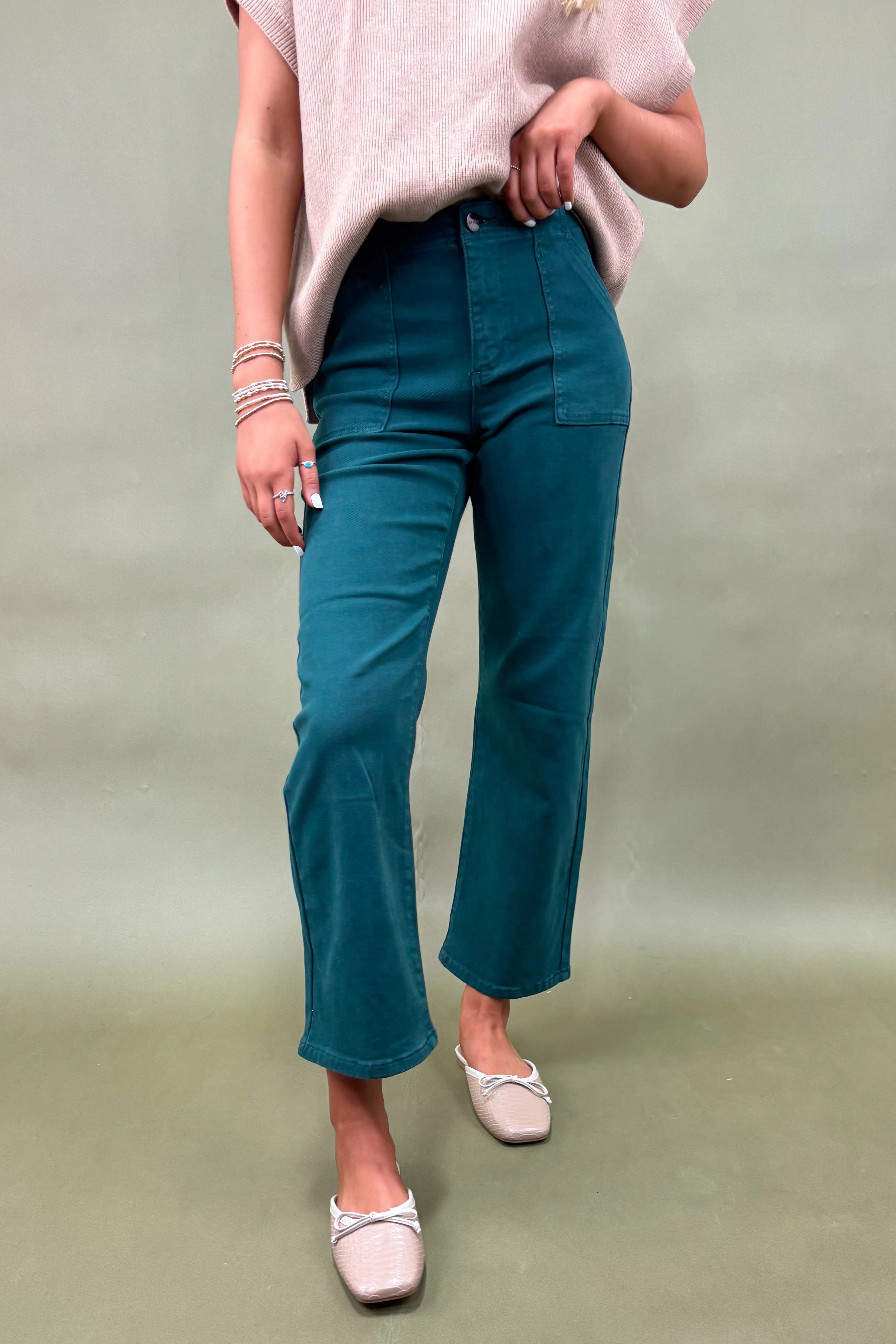 Tear Resistant MultiPocket The Evergreen Patch Pocket Jeans