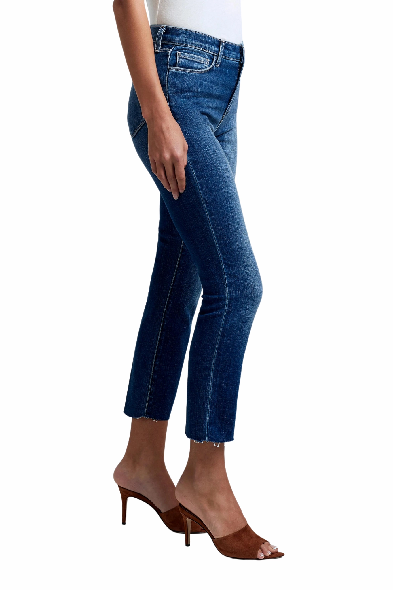 Classic Casual Light Layers Sada HR Crop Slim in Sequoia