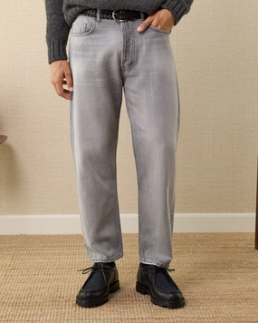 Minimalist Styling Weekend Getaway Luxury Beach Day Torgnon