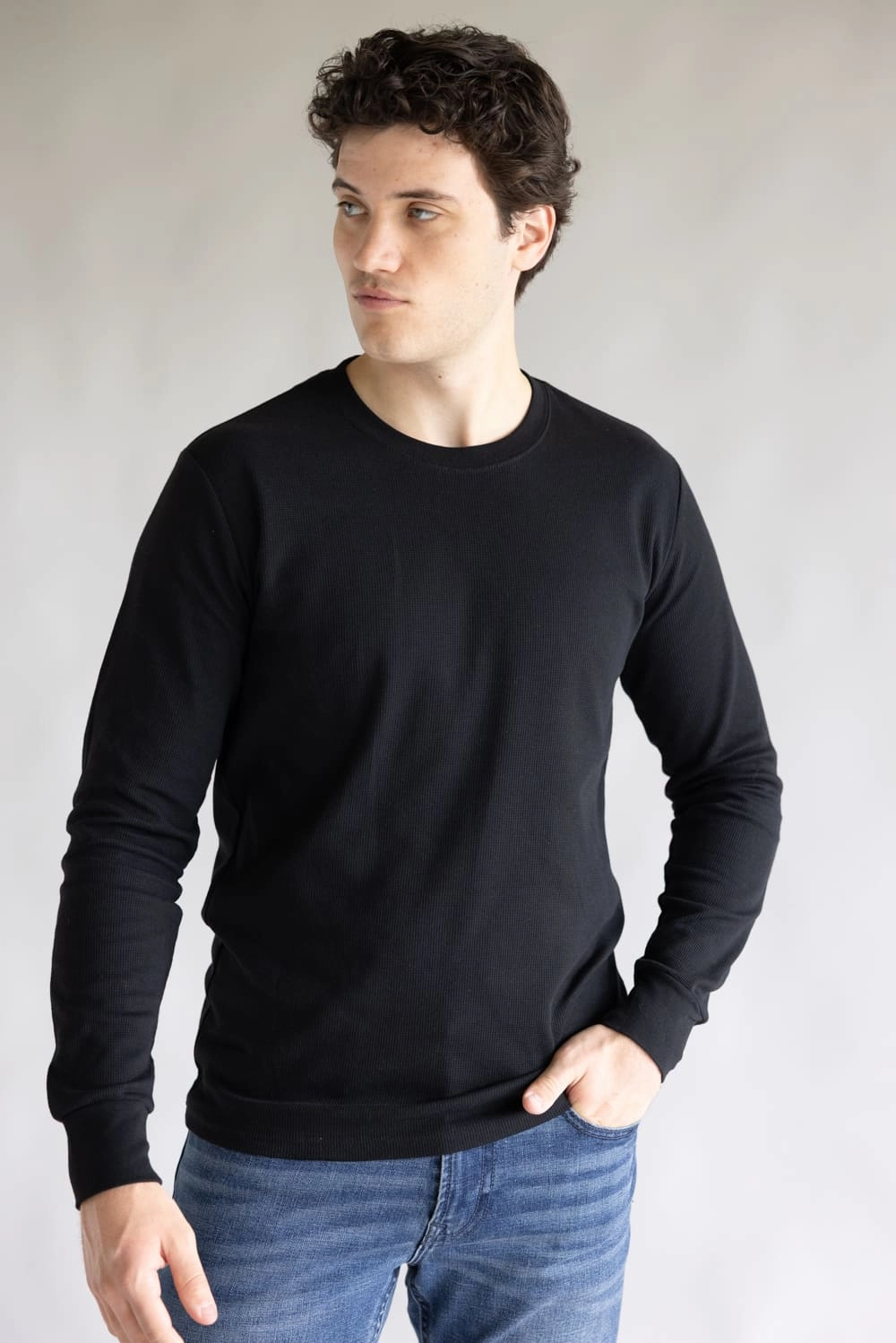 Thermal regulation 1897 Original Solid Crew Thermal Long Sleeve Shirt for Men in Black | DLST044-BLACK