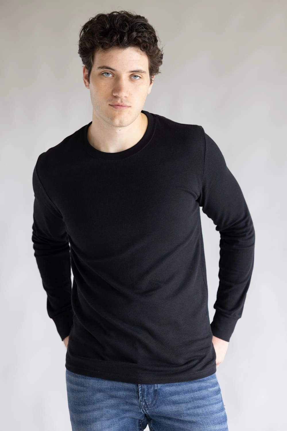 1897 Original Solid Crew Thermal Long Sleeve Shirt for Men in Black | DLST044-BLACK Street Style Simple Comfort Look