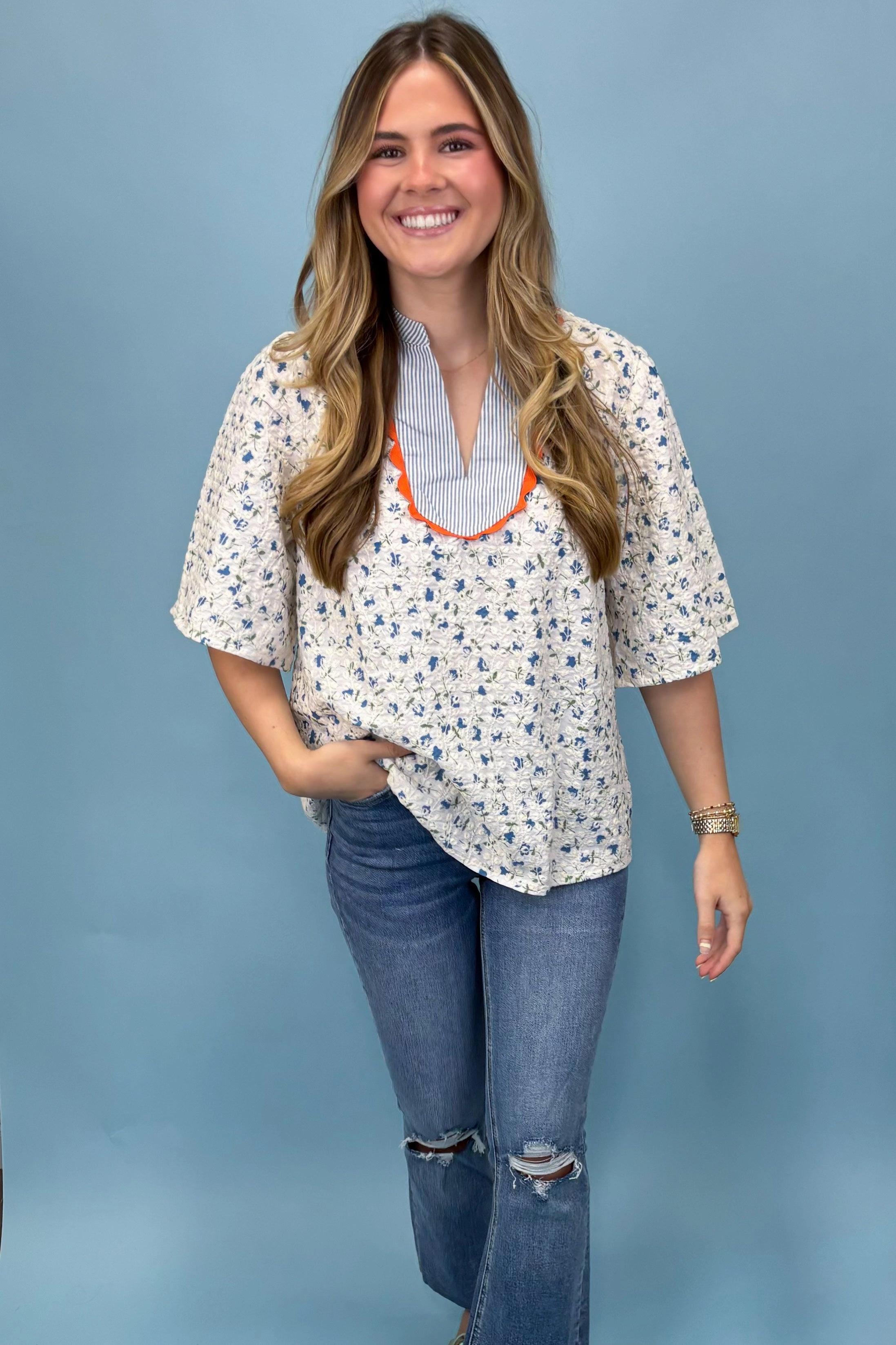 CompressionSupportWeave Floral Paradise Blue Floral Embroidered Top