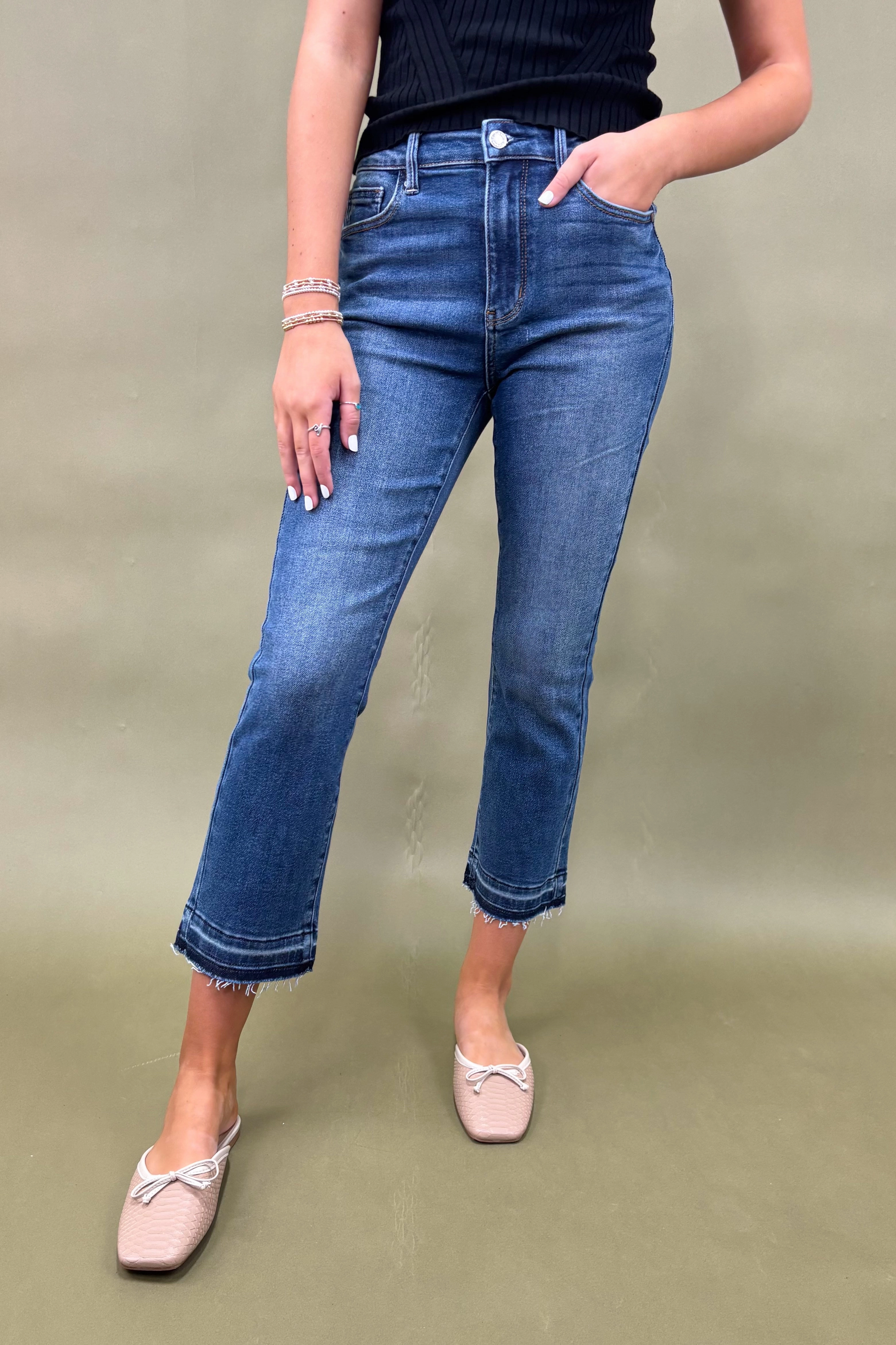 Neutral Fit Full Coverage The Brielle Vintage Wash Hem Kick Flare Jeans