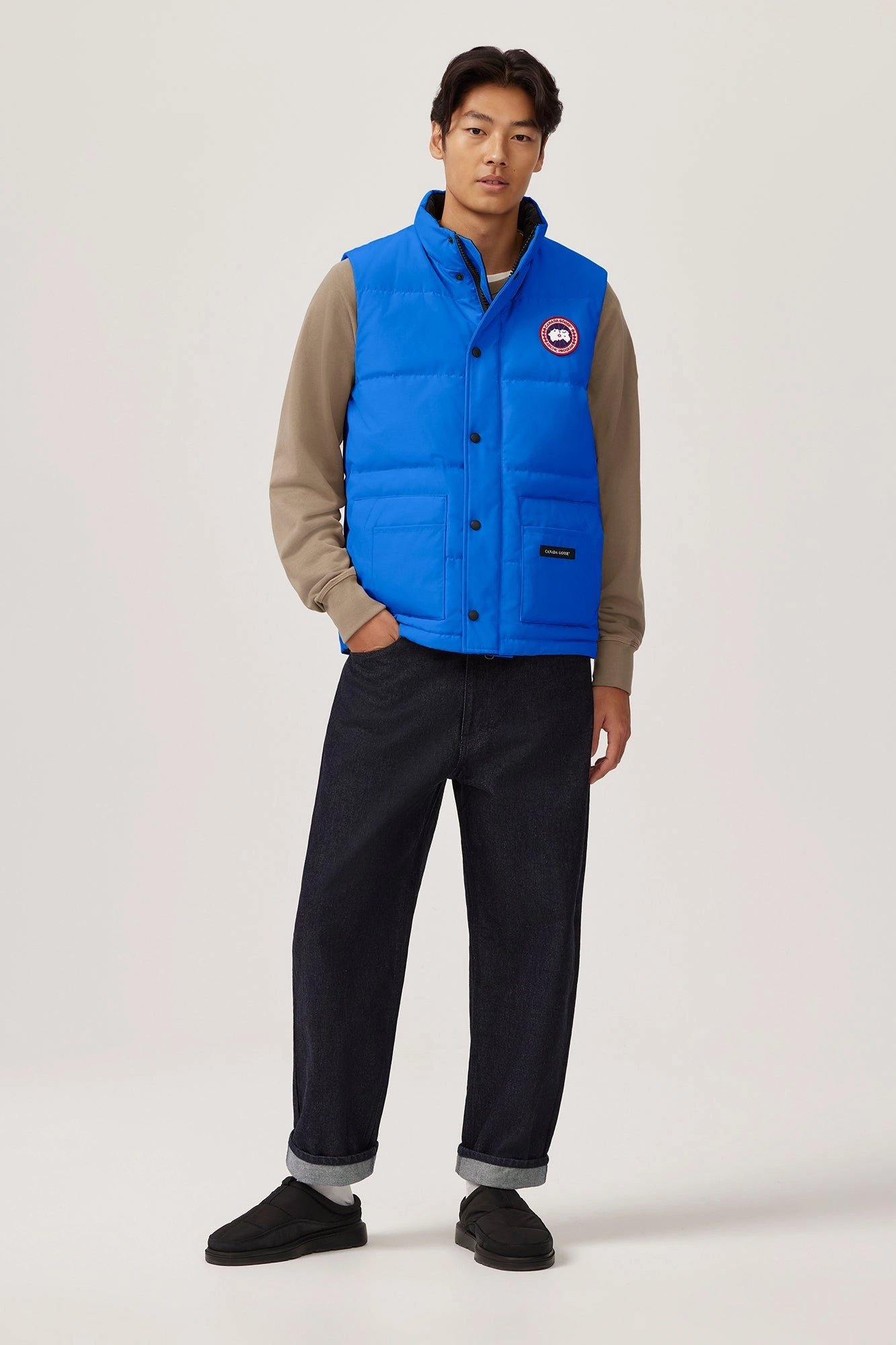 Freestyle Crew Vest PBI High End Look StretchFit Silhouette