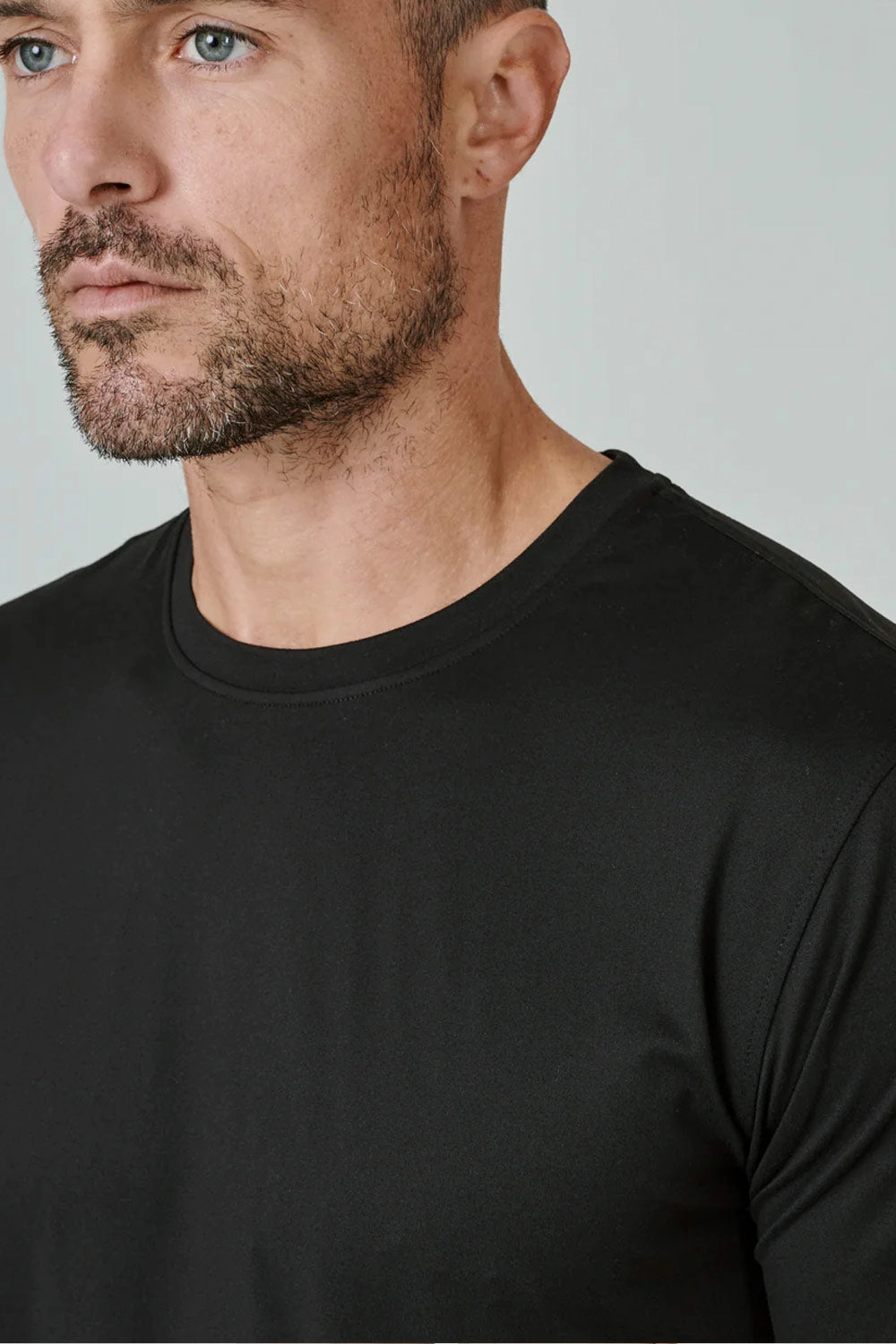 7Diamonds Core Crew T-Shirt for Men in Black | CSMT-4207-BLACK Contrast Inner Binding Microfiber Blend