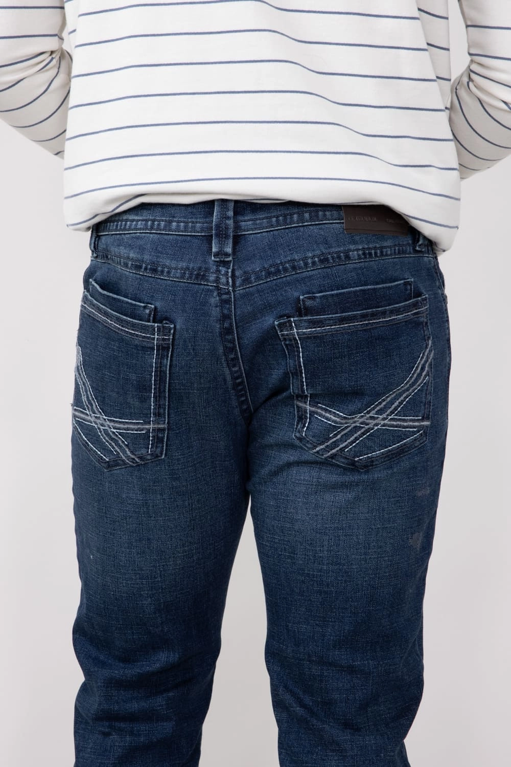 Date Night Loose Vintage Lover Beach Day Sustainable Axel Jeans Lincoln New Castle Athletic Straight Jeans for Men | AXMB0085-LINCOLN