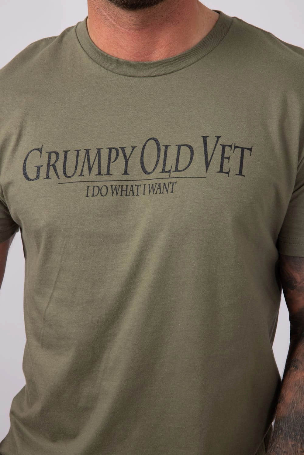 Casual Layers Grunt Style Grumpy Old Vet T-Shirt for Men in Green | GS4505-ARMYGREEN