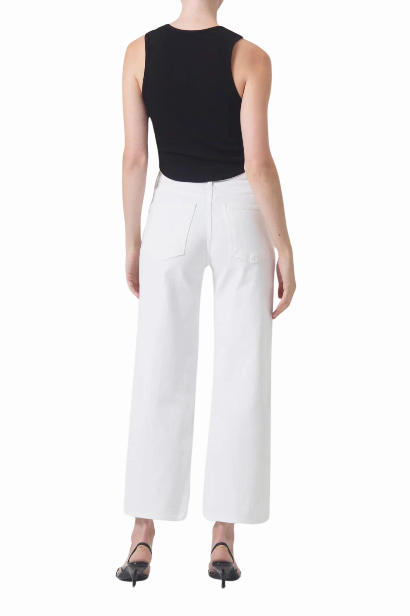 Harper Crop in Sour Cream Smart Casual Athlete Fit