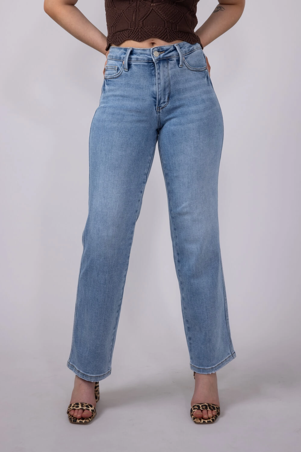 Judy Blue Mid Rise Straight Jeans for Women | 88943REG Basic Style Core Layer