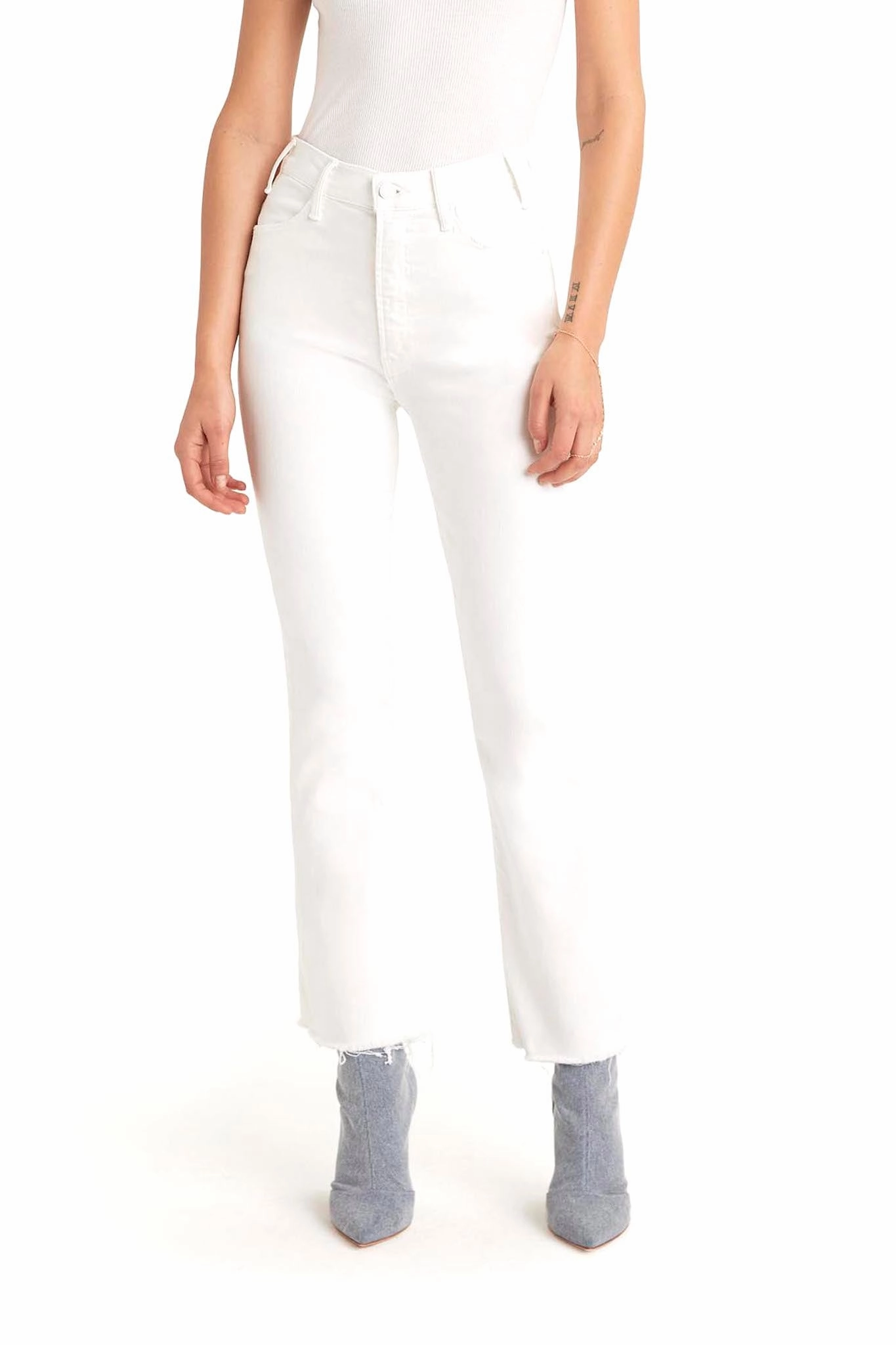 Hustler Ankle Fray in Fairest of Them All Casual Classic Fitted Comfort