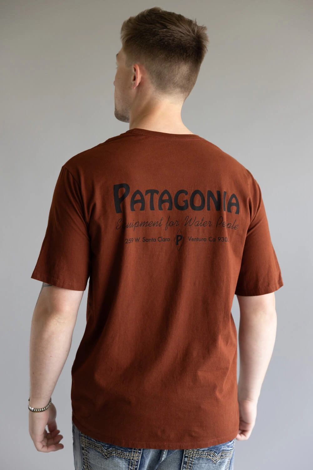 Stylish Comfort Patagonia Men??s Water People Pocket Graphic T-Shirt in Dried Vanilla | 37734-WBVA