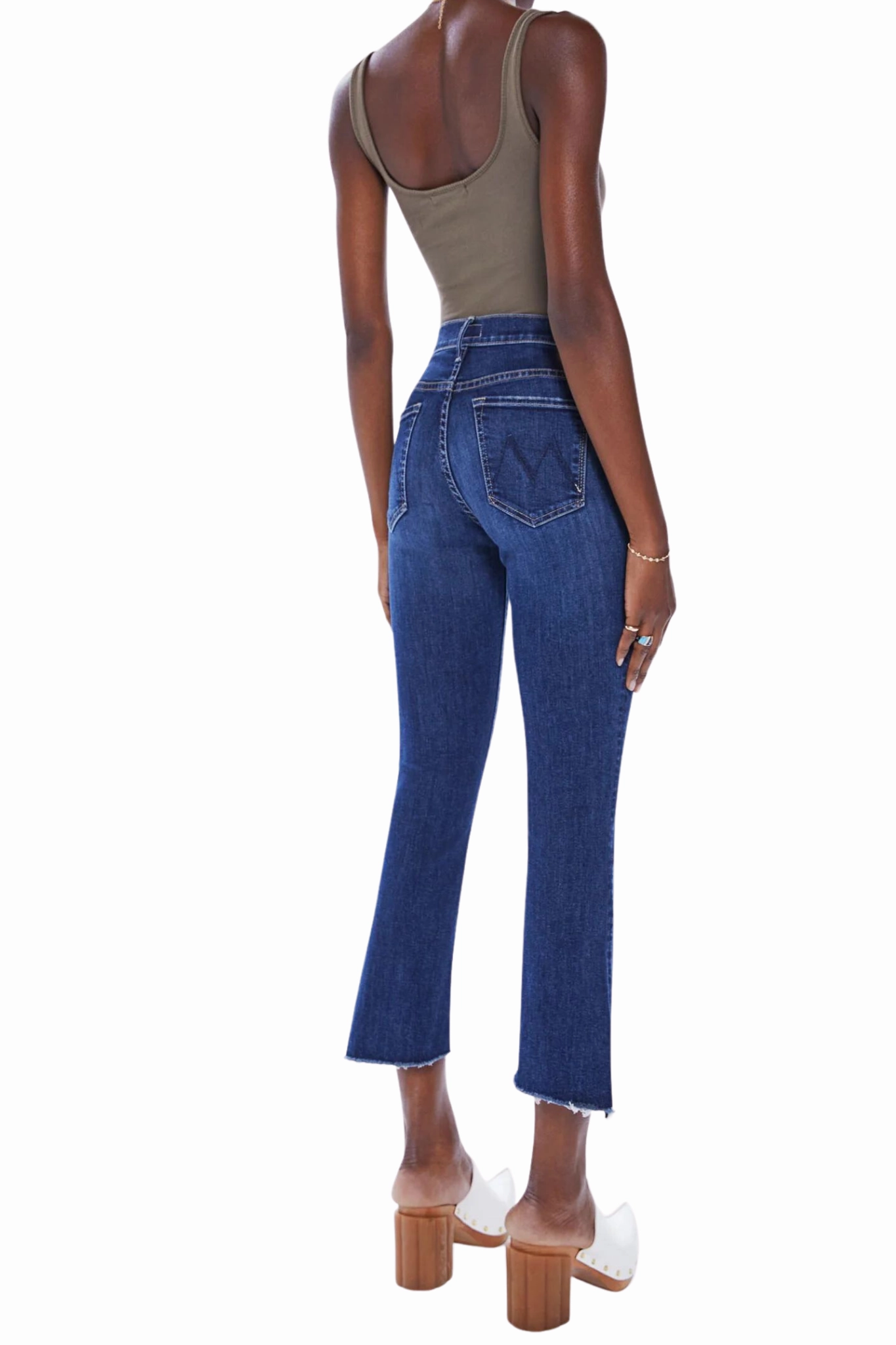 Insider Crop Step Fray in Teaming Up Travel Outfit Professional Wear