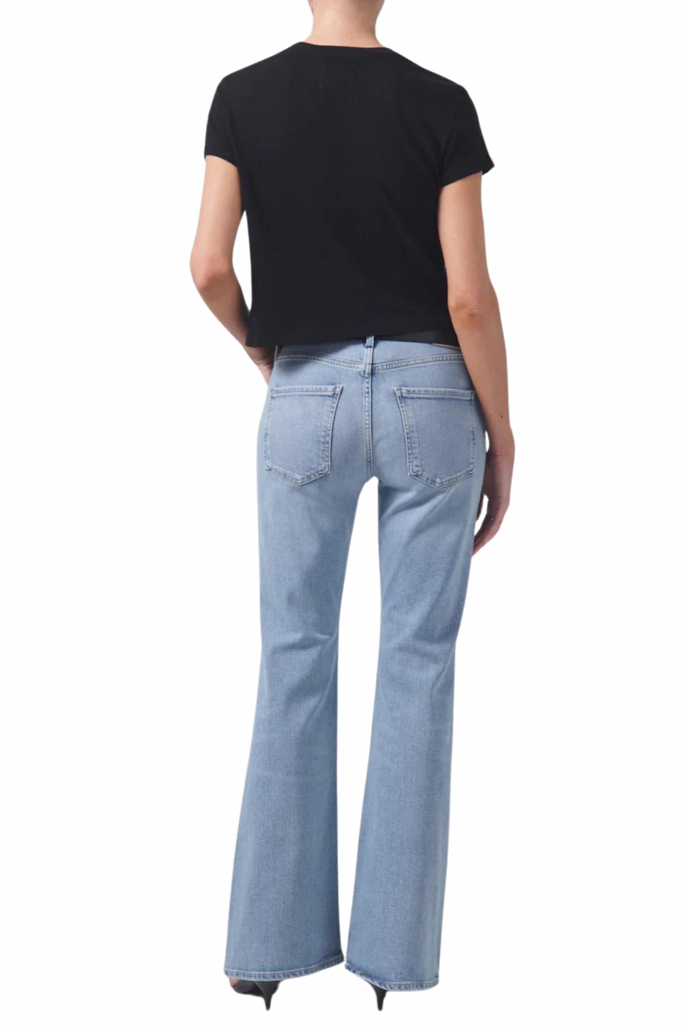 Isola Flare 32" in Coastline City Walk Bold Look