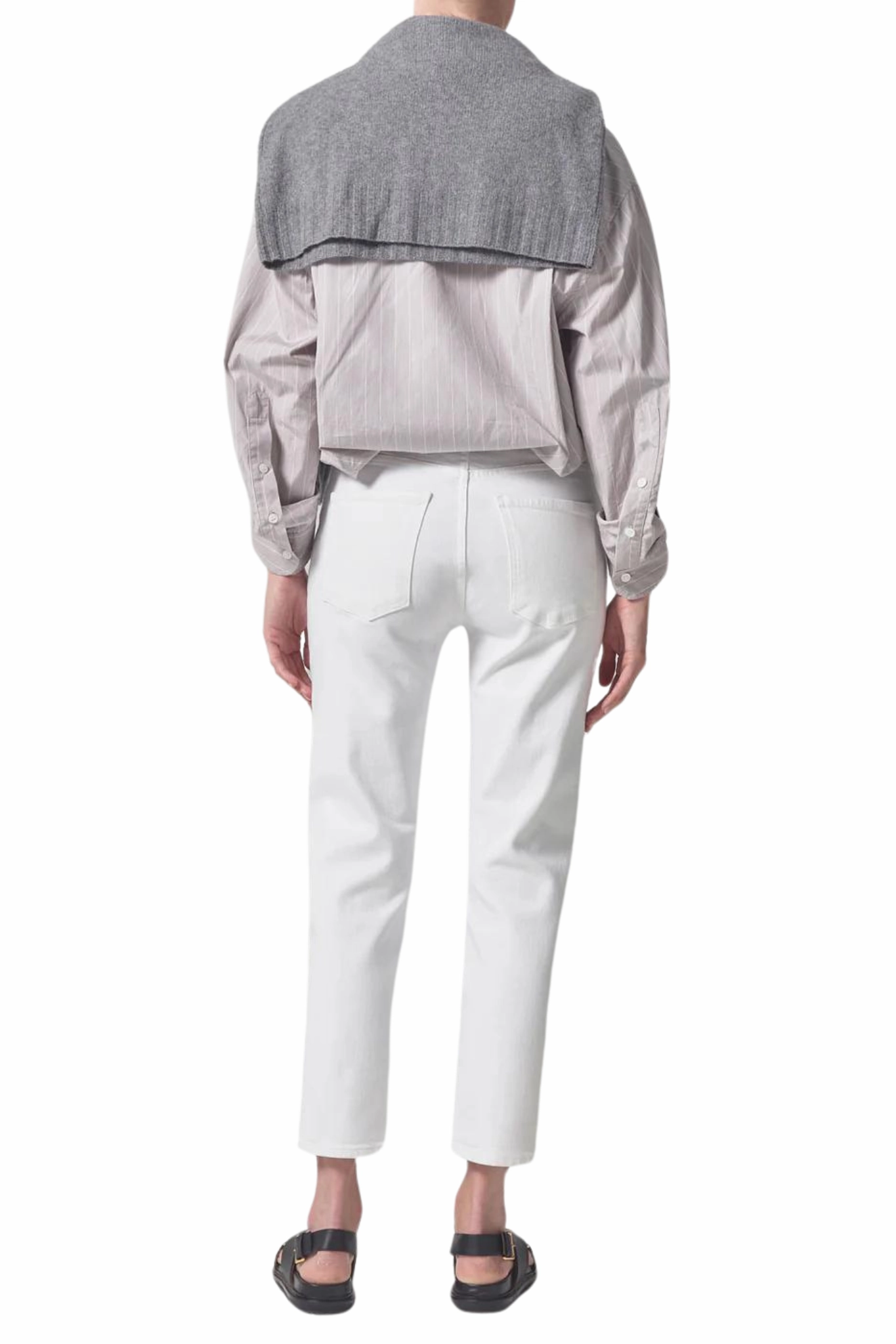 Isola Straight Crop in White Neutral Tones Relaxed Style City Walk Trend Setter