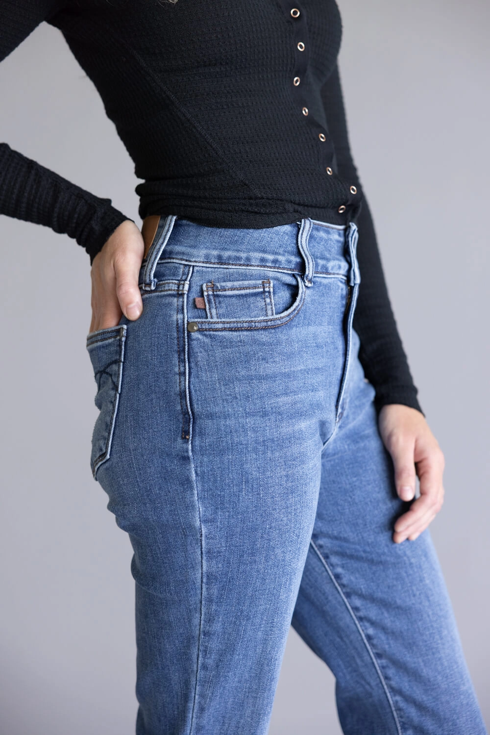 Judy Blue High Rise Fray Hem Bootcut Jeans for Women | 82686REG Comfy Streetwear Fan Music Event