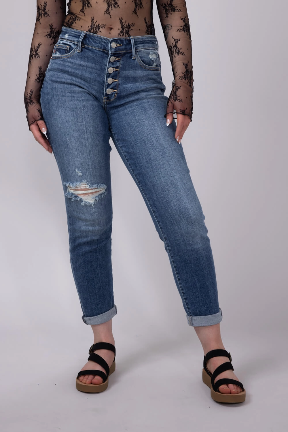 Essential Look Judy Blue Mid Rise Distress Button Fly Boyfriend Jeans for Women | 82664REG