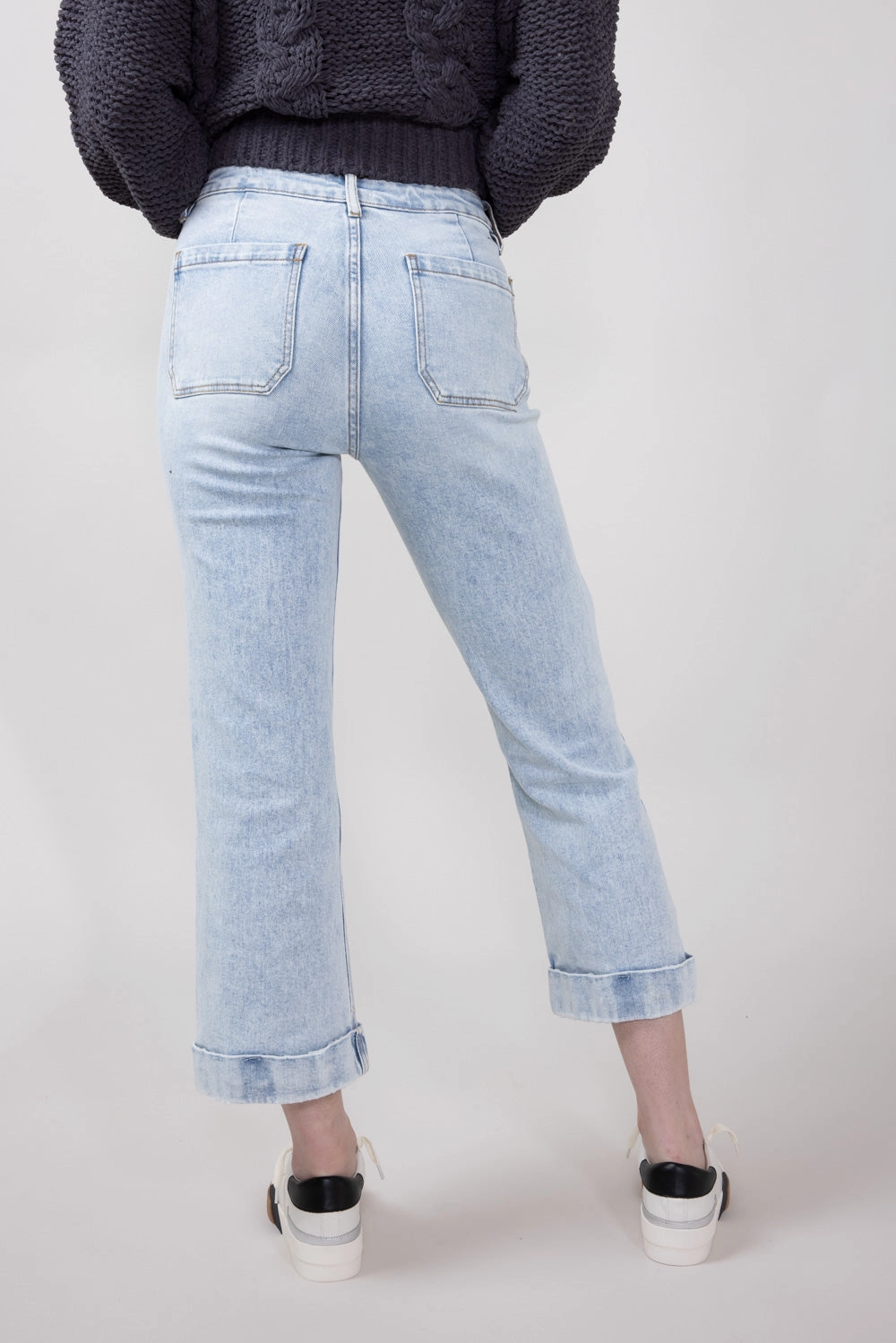 Multi Pocket Design KanCan Mid Rise Cropped Flare Jeans for Women | KC78026L