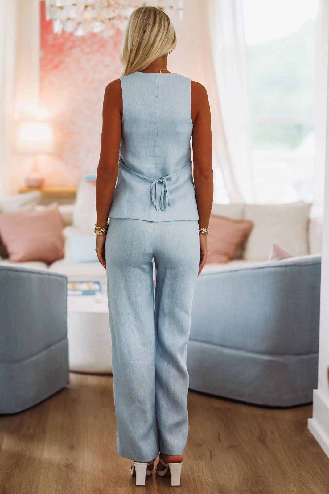 Kolibri Linen Vest Top - Blue Ergonomic Shoulder Shape